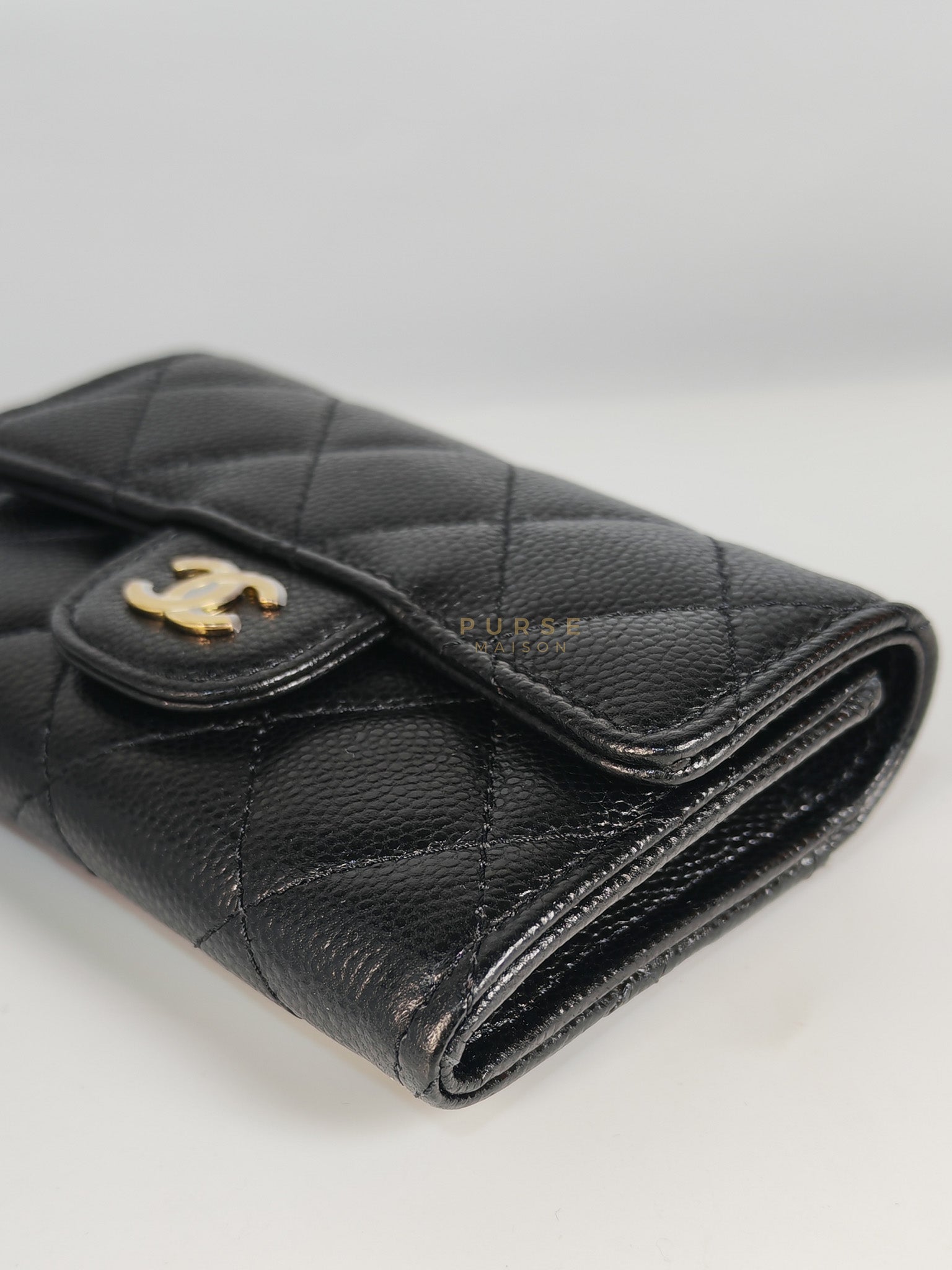 Classic Flap Card Holder in Black Caviar Leather and Light Gold Hardware (New Version with Zipper) (Microchip) | Purse Maison Luxury Bags Shop