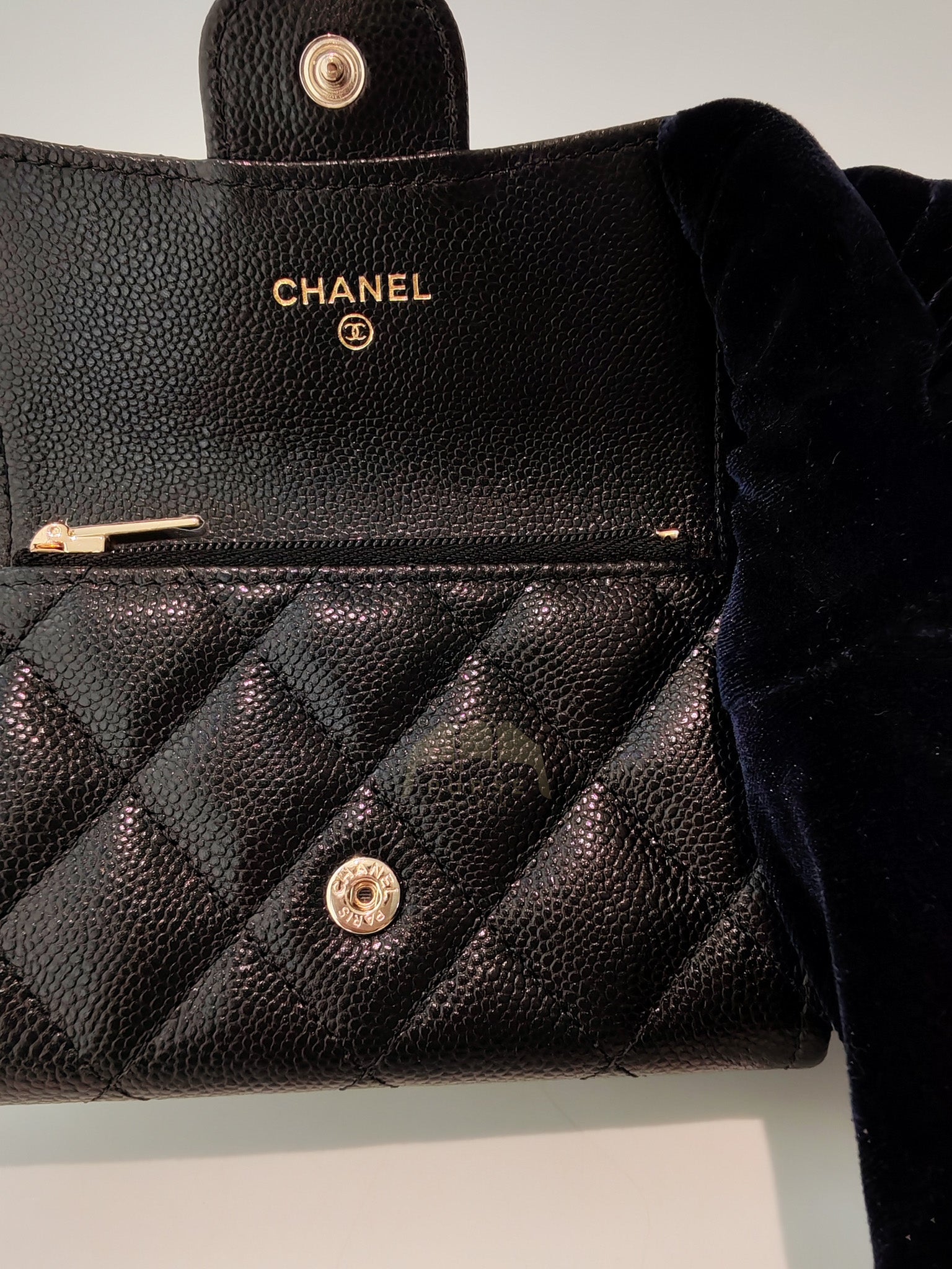 Classic Flap Card Holder with Zipper in Black Caviar Leather & Light Gold Hardware Microchip(HP****K8) | Purse Maison Luxury Bags Shop