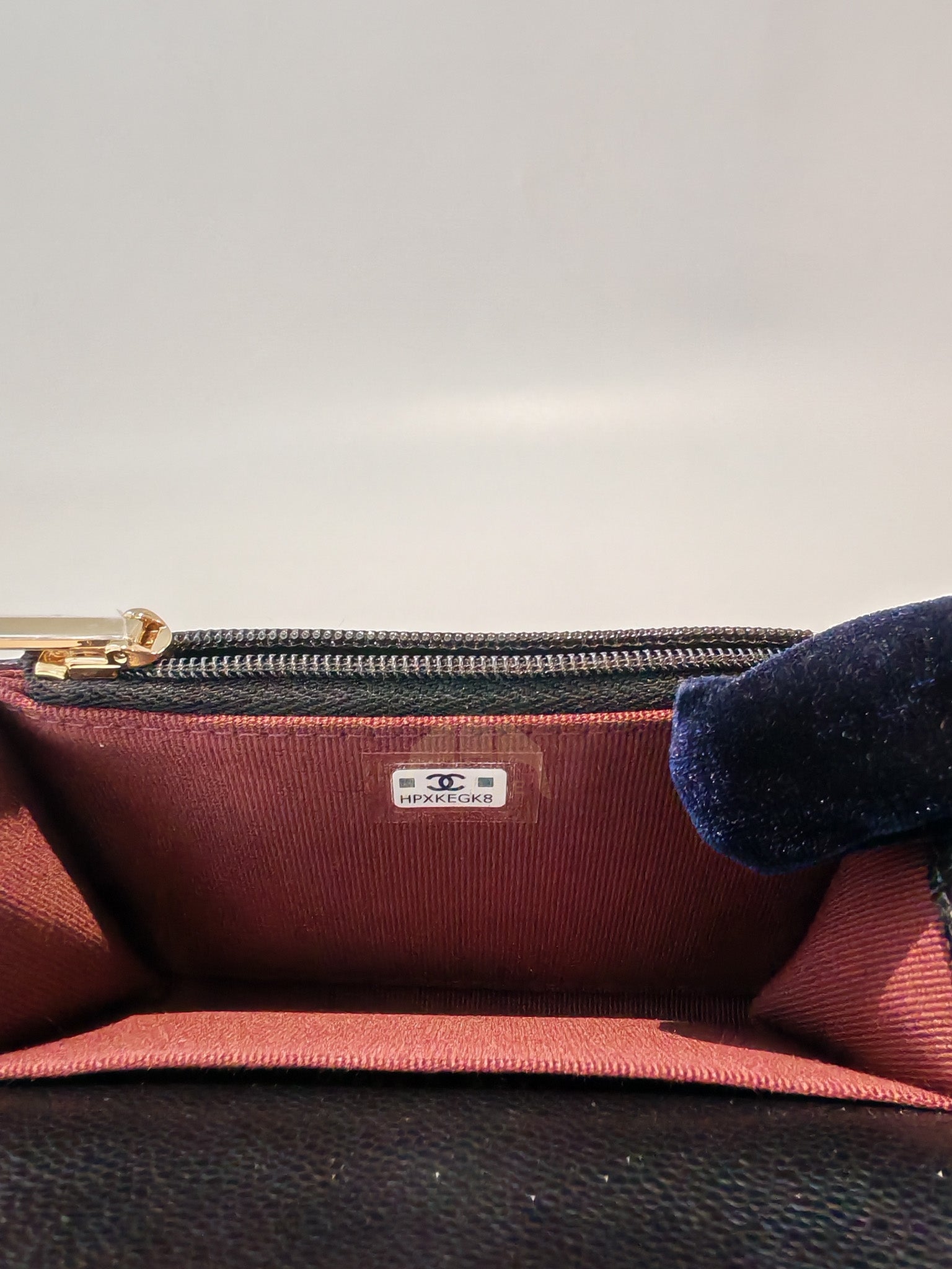 Classic Flap Card Holder with Zipper in Black Caviar Leather & Light Gold Hardware Microchip(HP****K8) | Purse Maison Luxury Bags Shop