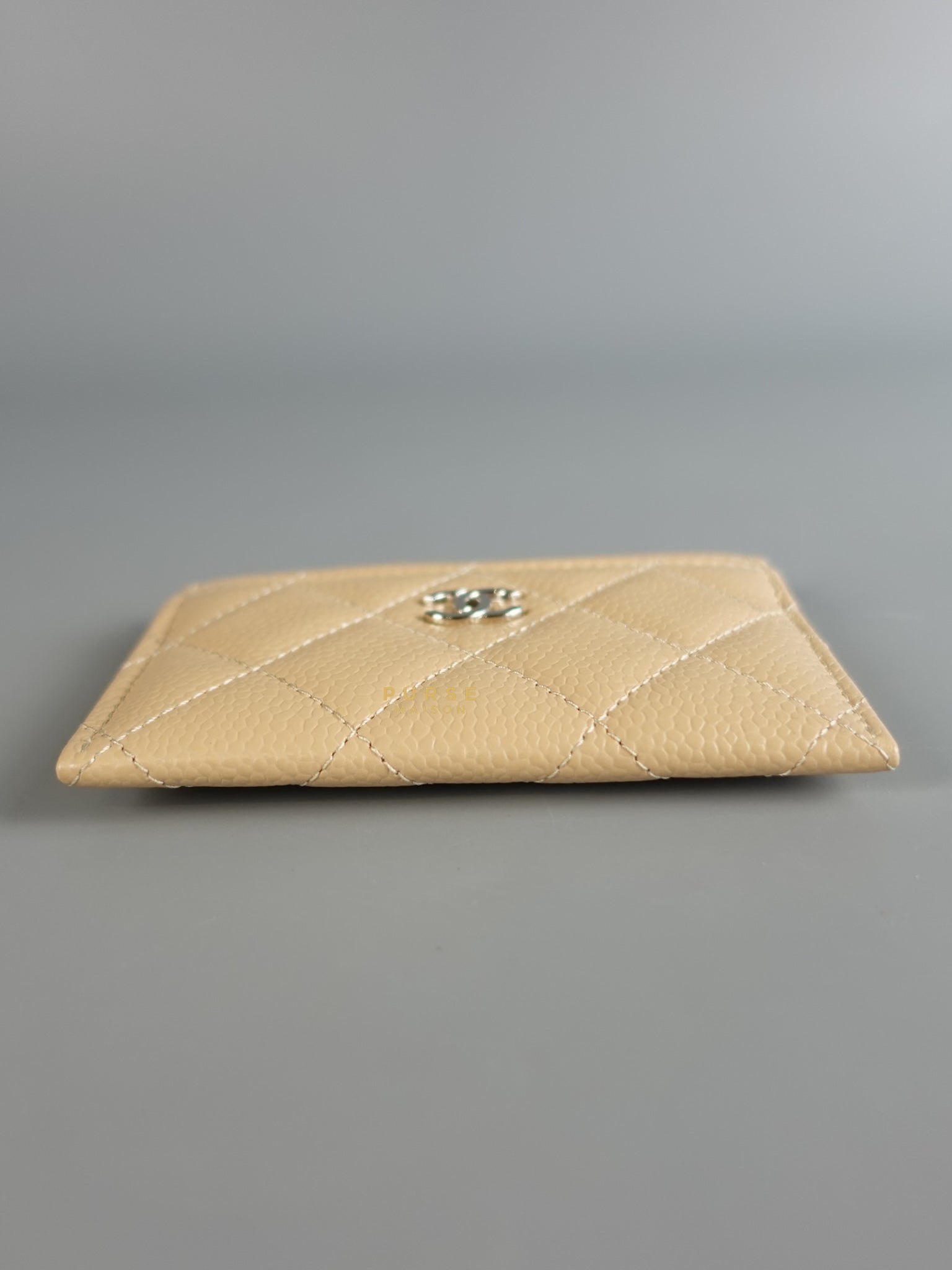 Classic Flat Card Holder Beige Clair Caviar Leather and Silver Hardware (microchip) | Purse Maison Luxury Bags Shop