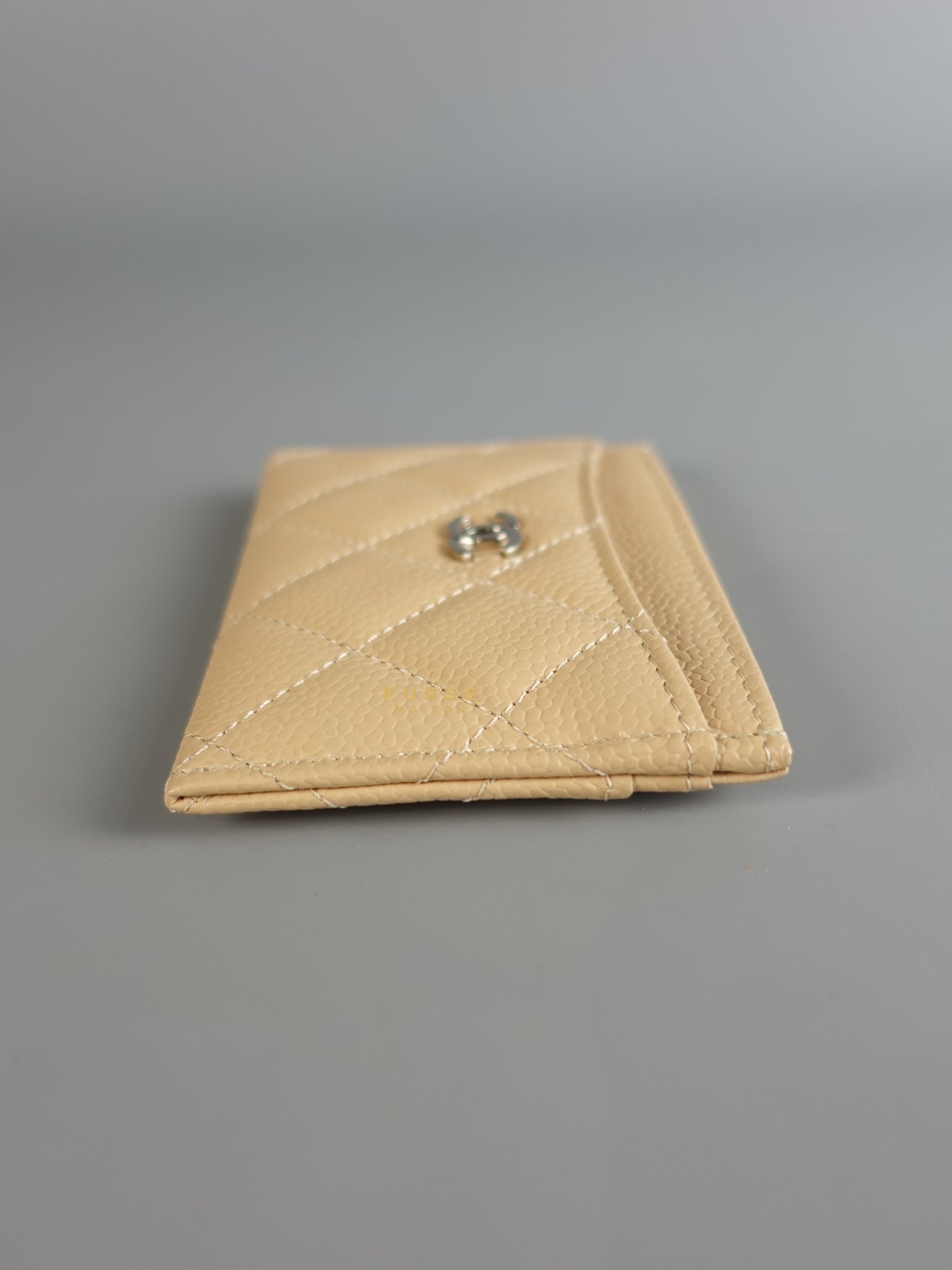 Classic Flat Card Holder Beige Clair Caviar Leather and Silver Hardware (microchip) | Purse Maison Luxury Bags Shop