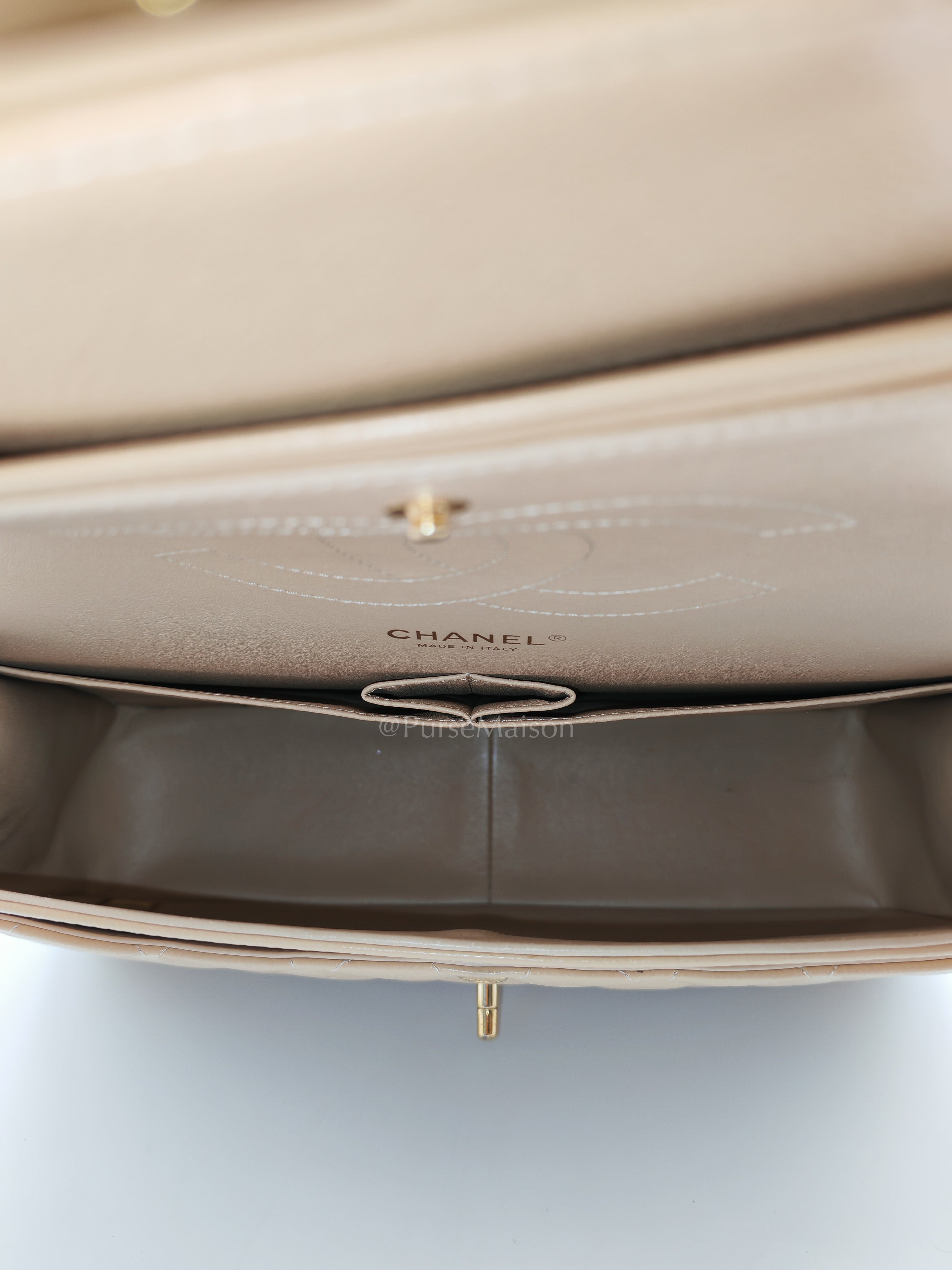 Classic Jumbo Double Flap in Beige Clair Leather and Gold Hardware Series 20 | Purse Maison Luxury Bags Shop