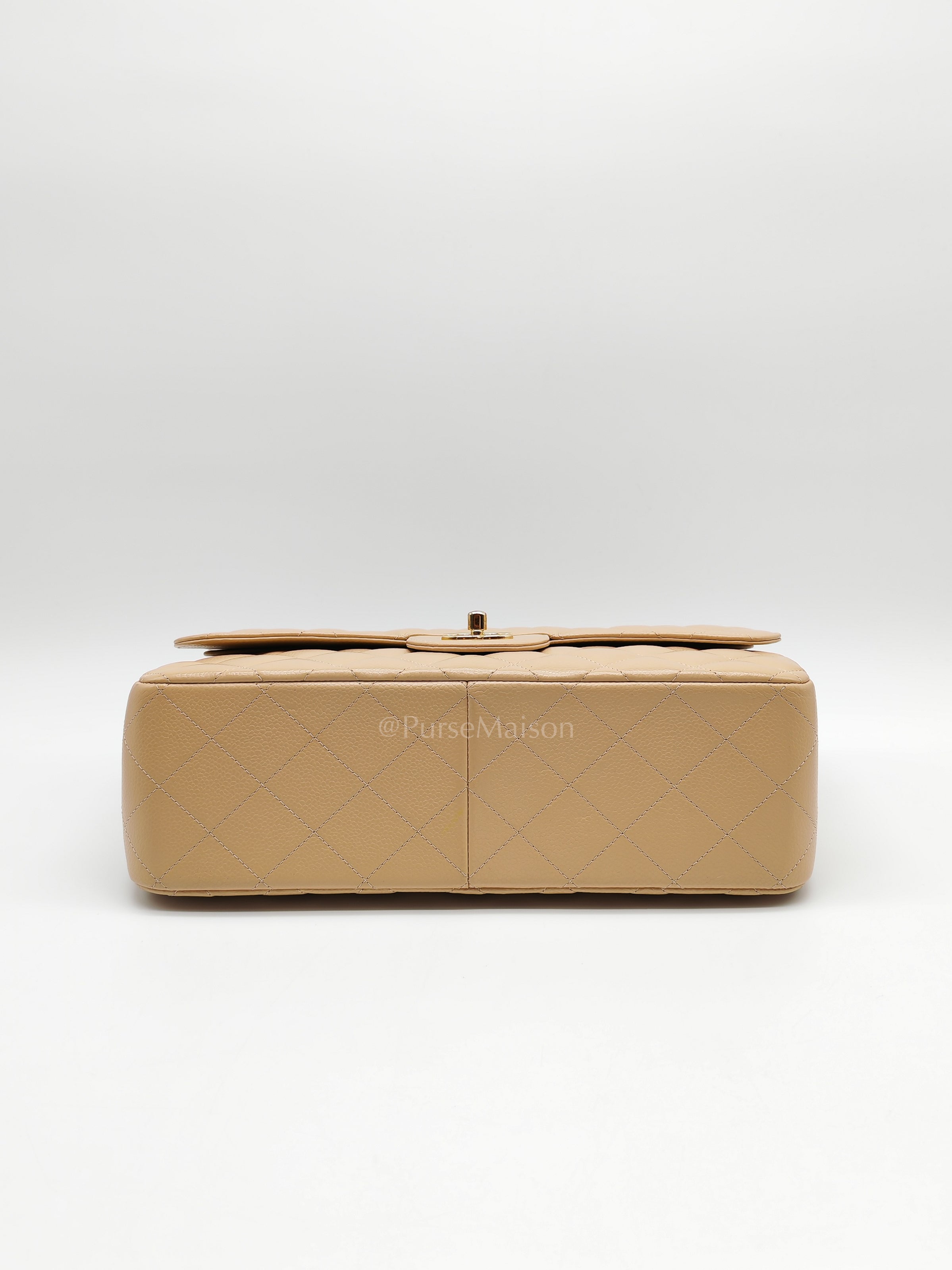 Classic Jumbo Double Flap in Beige Clair Leather and Gold Hardware Series 20 | Purse Maison Luxury Bags Shop