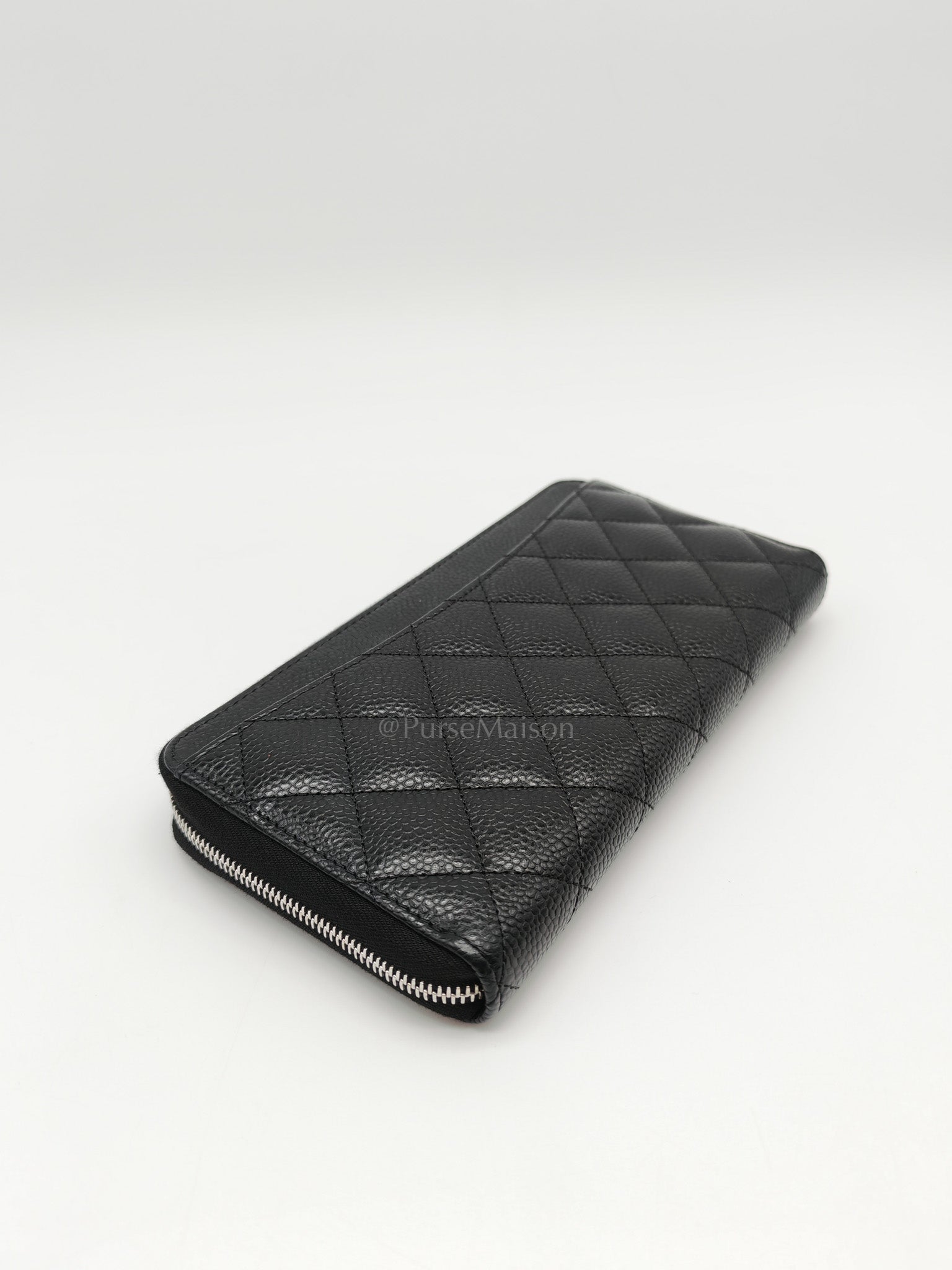 Classic Long Zipped Wallet in Black Caviar Leather & Palladium Hardware Microchip | Purse Maison Luxury Bags Shop