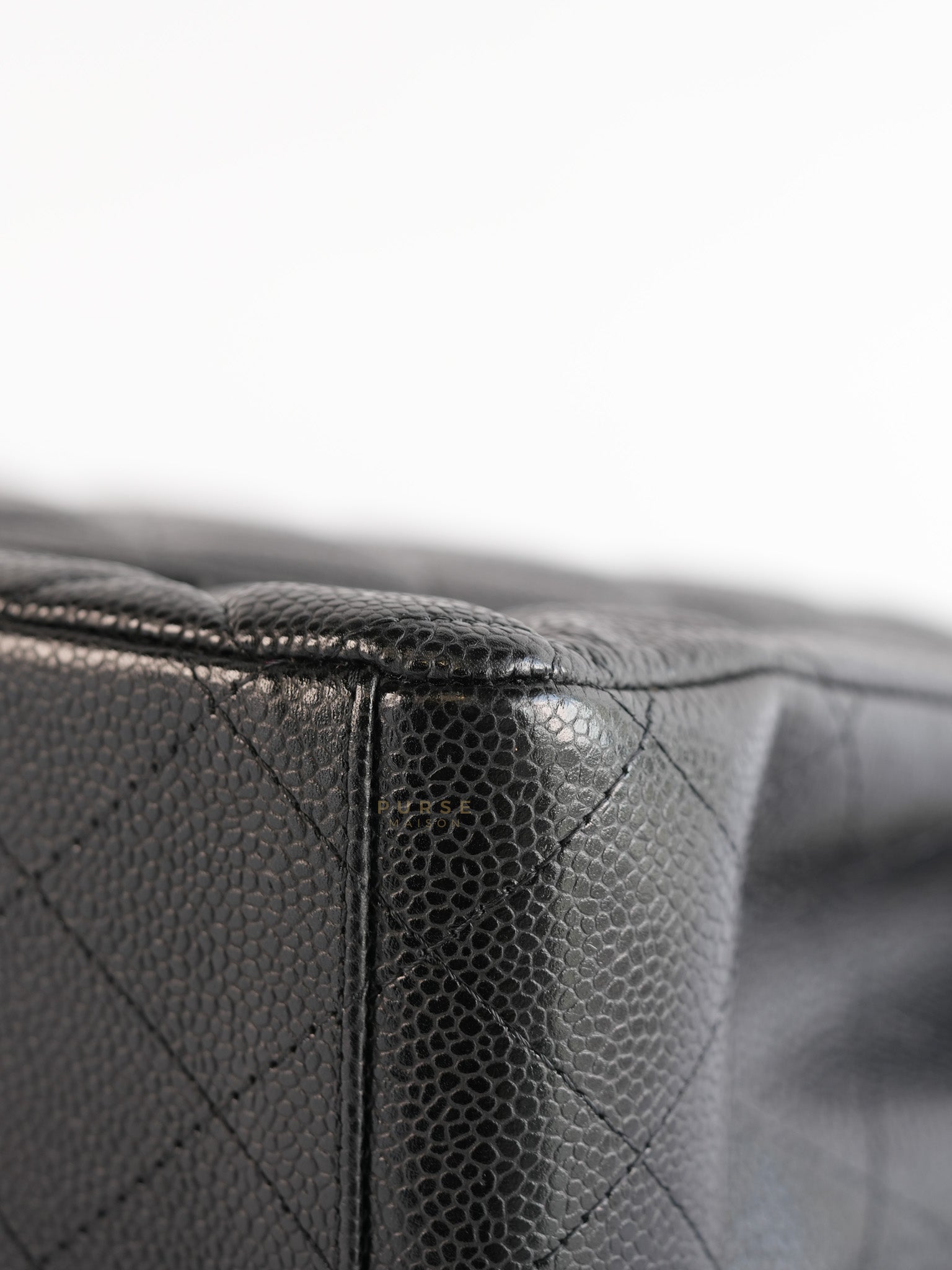 Classic Maxi Double Flap in Caviar Quilted Calfskin Leather Series 19 | Purse Maison Luxury Bags Shop