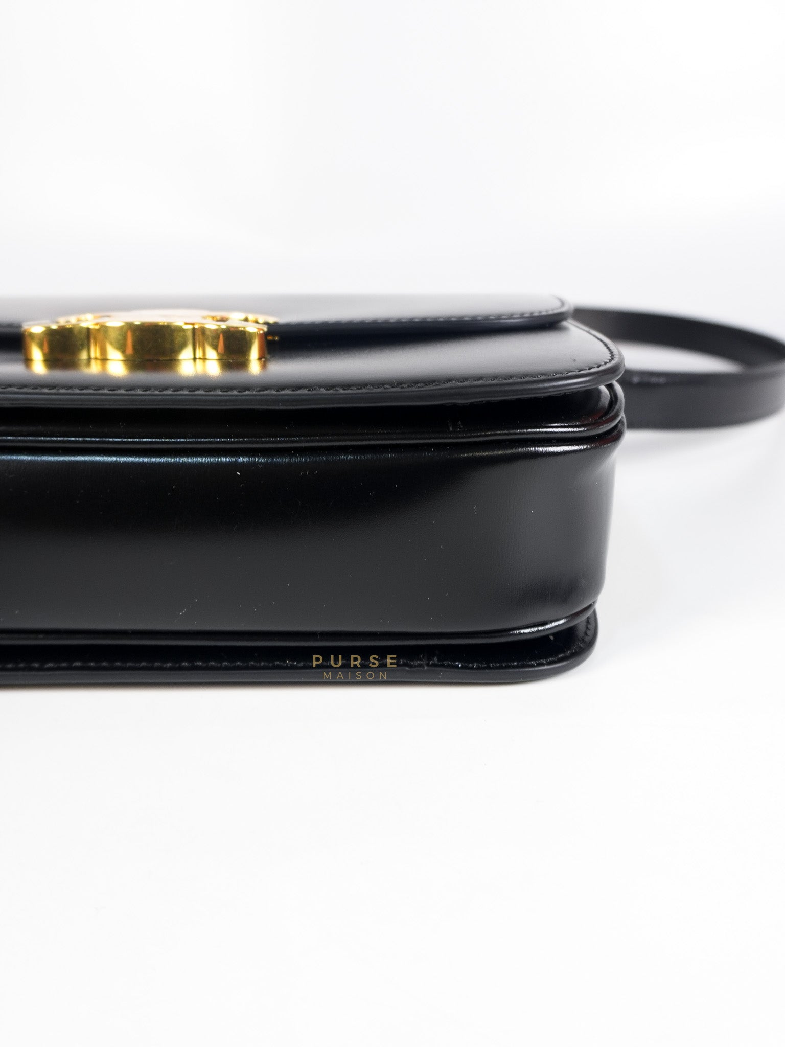 Classic Medium Triomphe in Black Shiny Calfskin Leather | Purse Maison Luxury Bags Shop