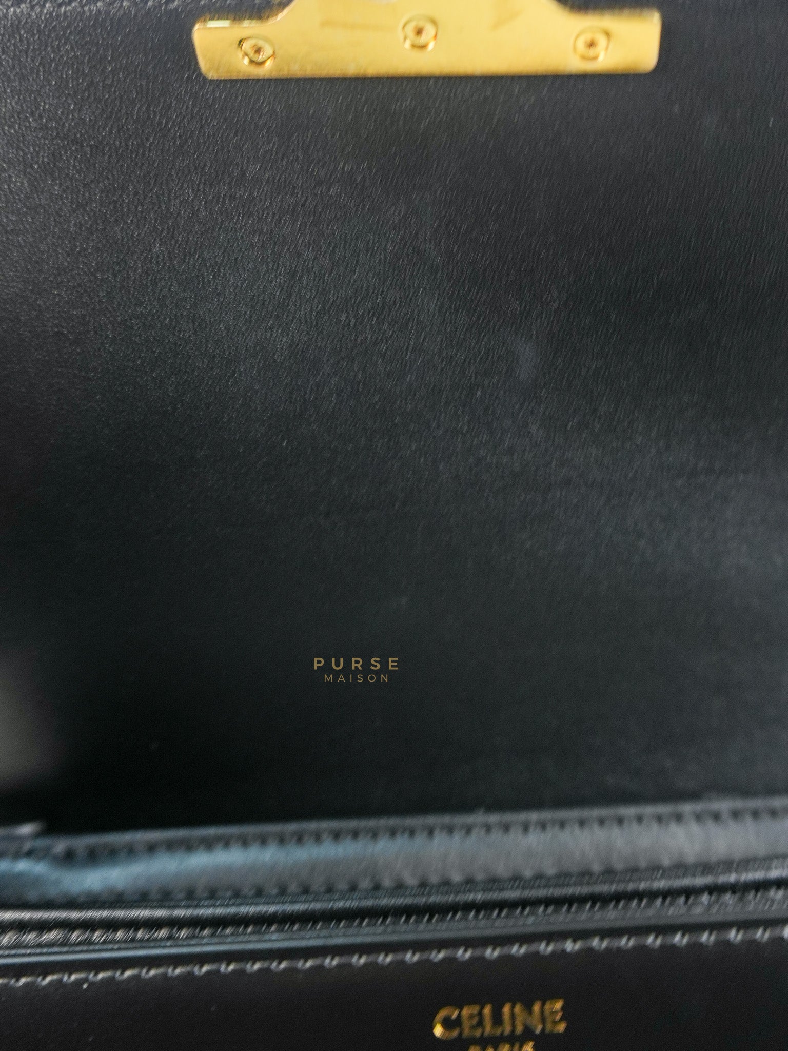 Classic Medium Triomphe in Black Shiny Calfskin Leather | Purse Maison Luxury Bags Shop