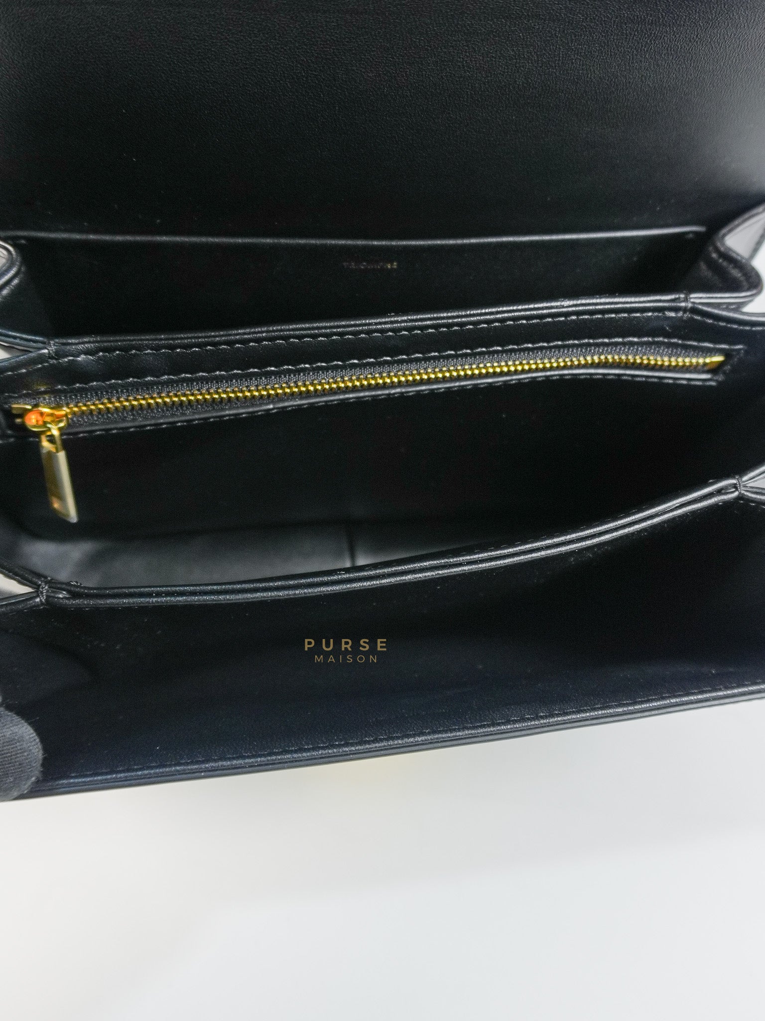 Classic Medium Triomphe in Black Shiny Calfskin Leather | Purse Maison Luxury Bags Shop