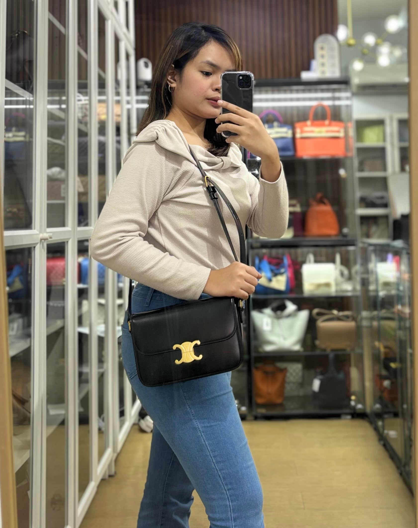 Classic Medium Triomphe in Black Shiny Calfskin Leather | Purse Maison Luxury Bags Shop