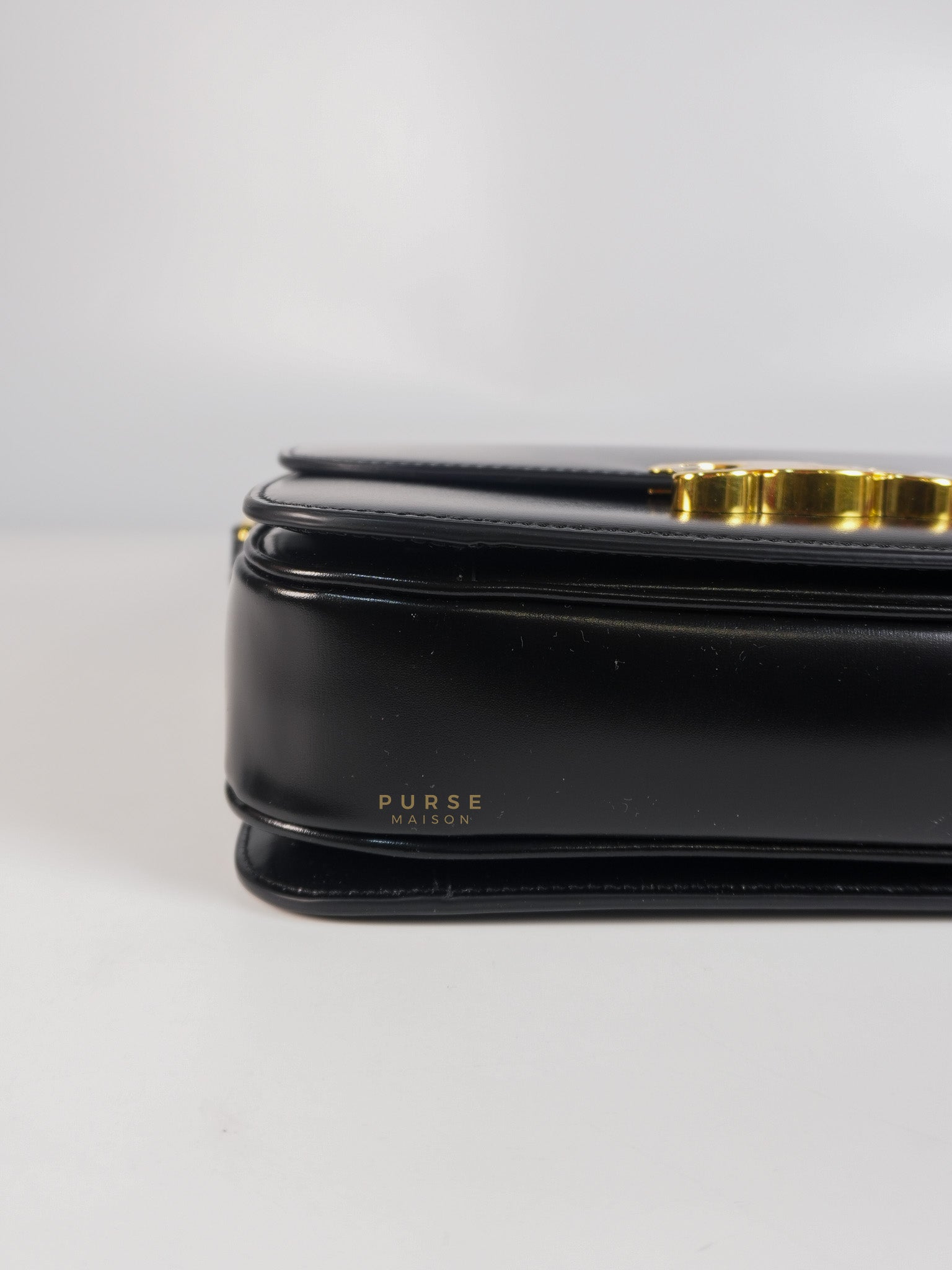Classic Medium Triomphe in Black Shiny Calfskin Leather | Purse Maison Luxury Bags Shop
