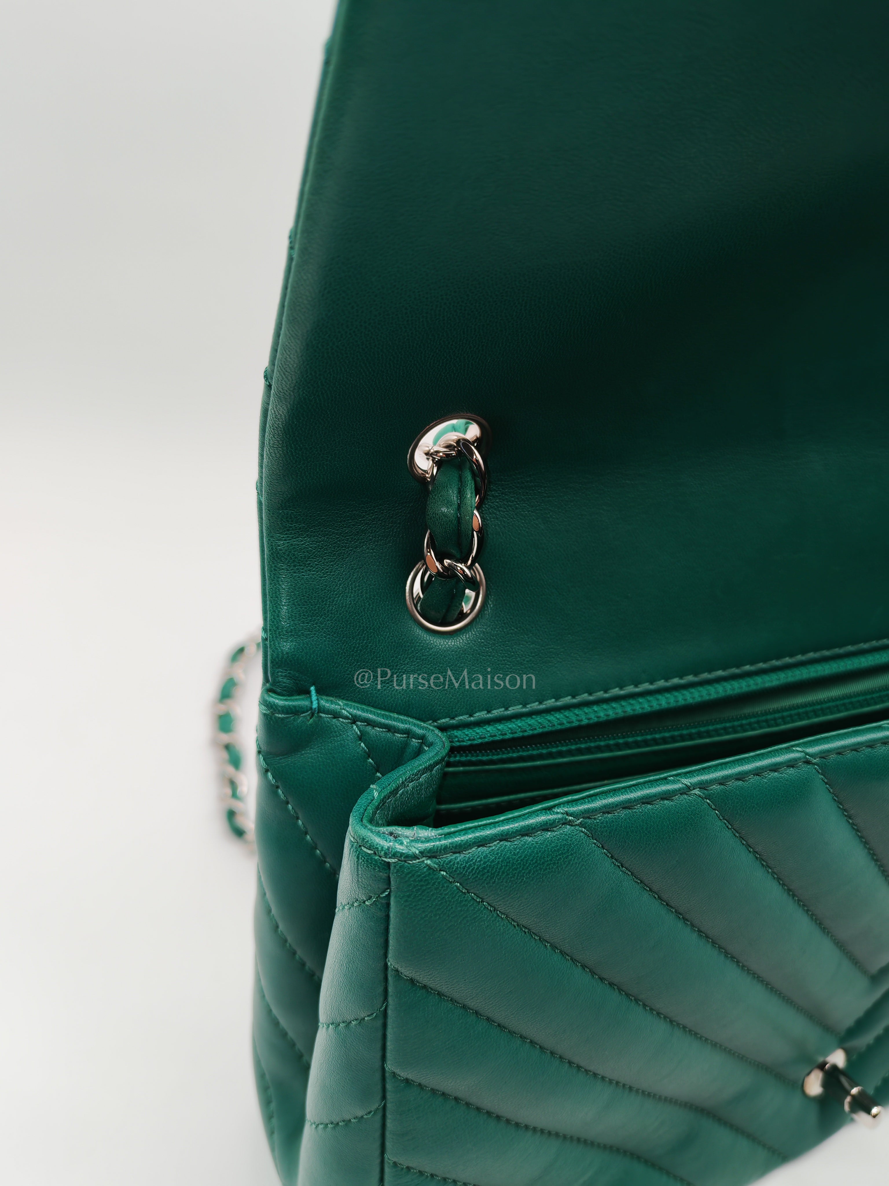 Classic Single Flap in Green Chevron Lambskin Leather & Silver Hardware (Series 13) | Purse Maison Luxury Bags Shop