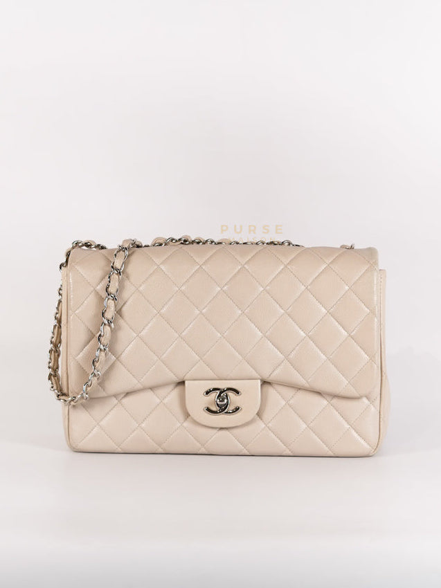 Classic Single Flap Jumbo in Light Gray Caviar Leather and Silver Hardware (Series 14) | Purse Maison Luxury Bags Shop
