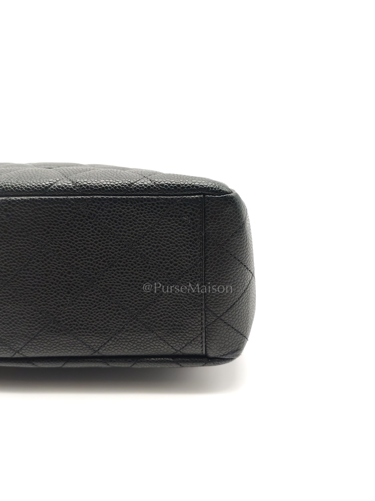 Classic Single Flap Maxi Black Caviar Leather in Gold Hardware (Series 13) | Purse Maison Luxury Bags Shop