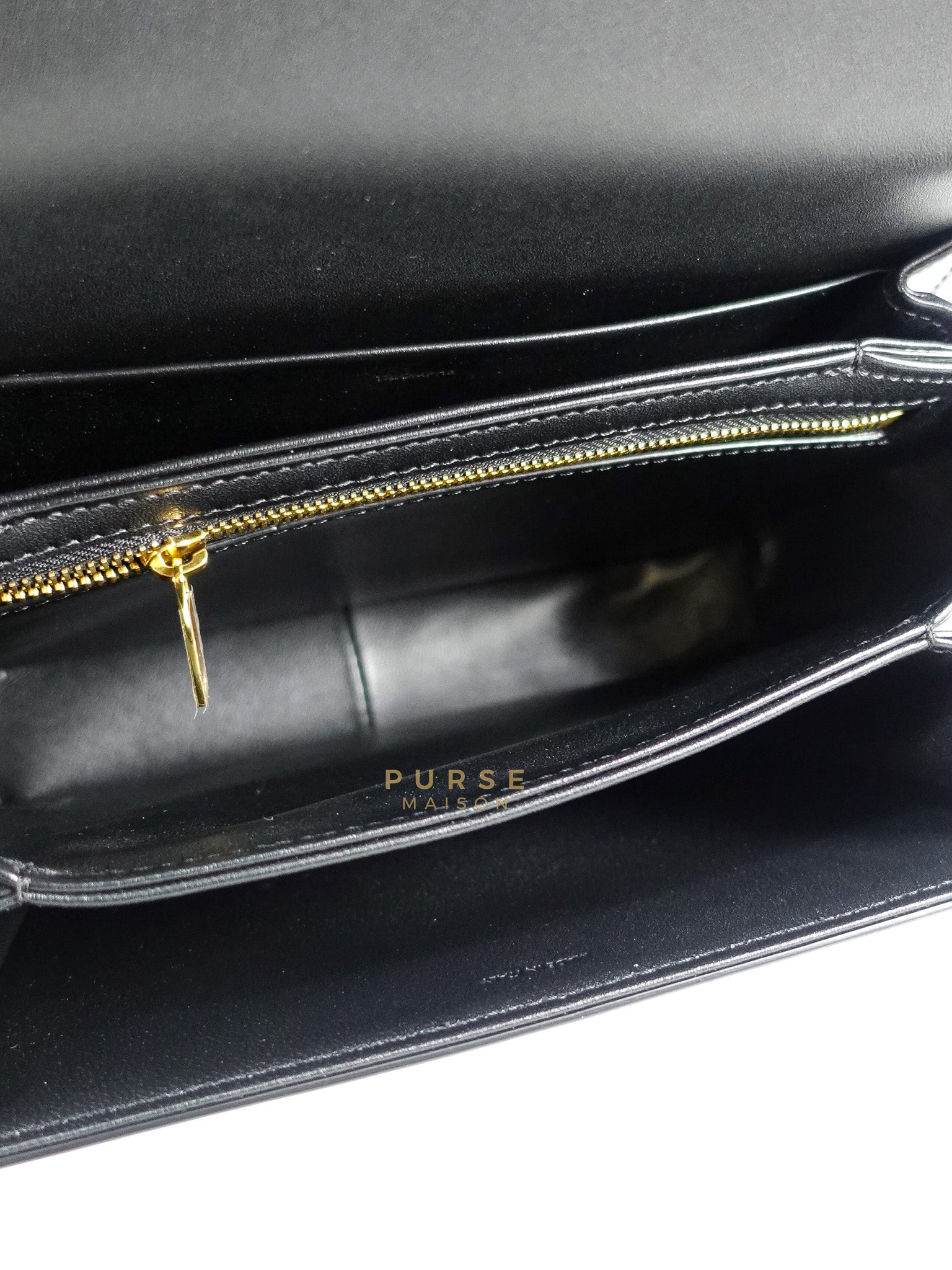 Classic Triomphe Medium Black Shiny Calfskin Leather | Purse Maison Luxury Bags Shop
