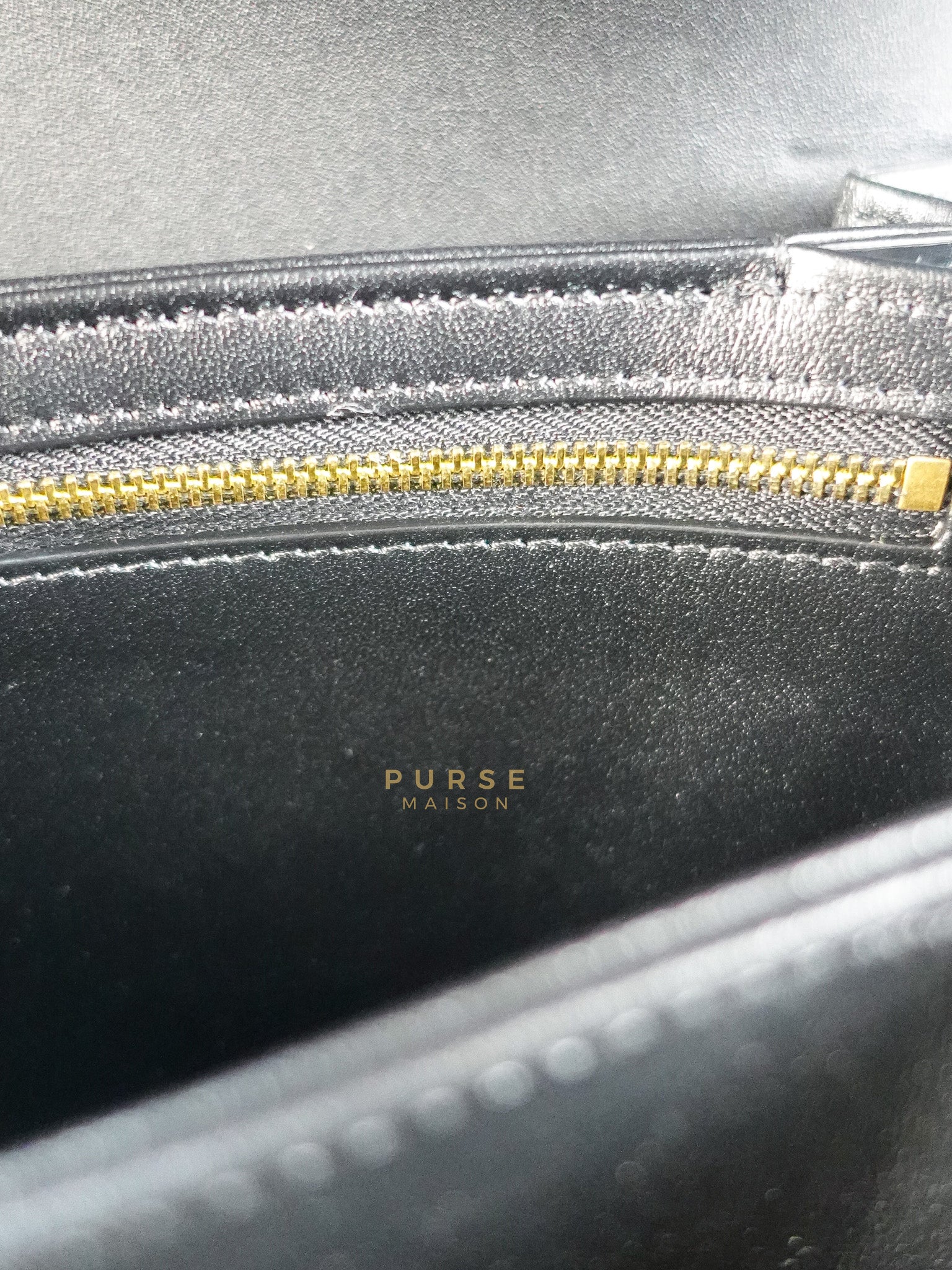 Classic Triomphe Medium Black Shiny Calfskin Leather | Purse Maison Luxury Bags Shop