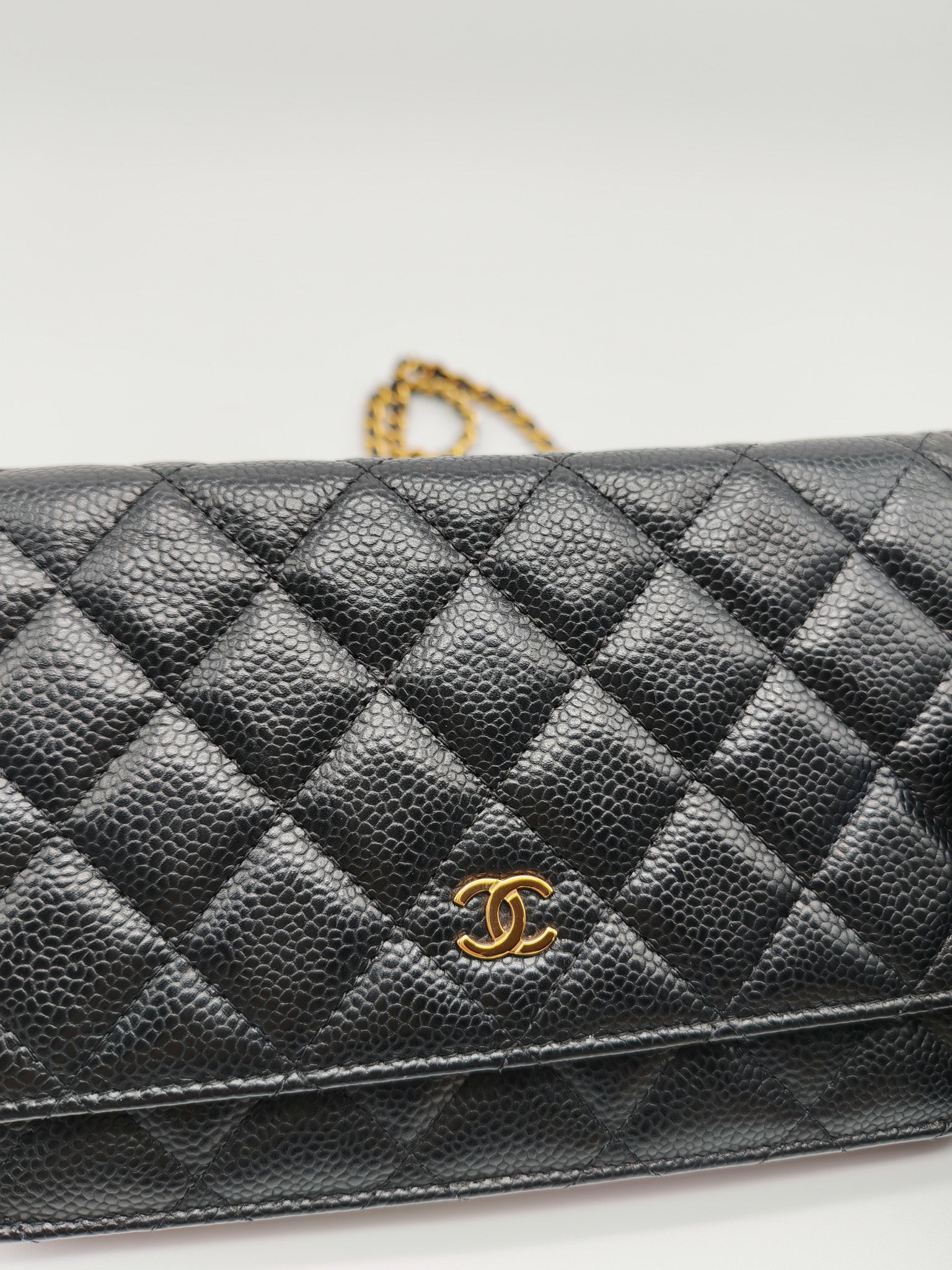 Classic Wallet on Chain in Black Caviar Leather Gold Hardware (Microchip) | Purse Maison Luxury Bags Shop