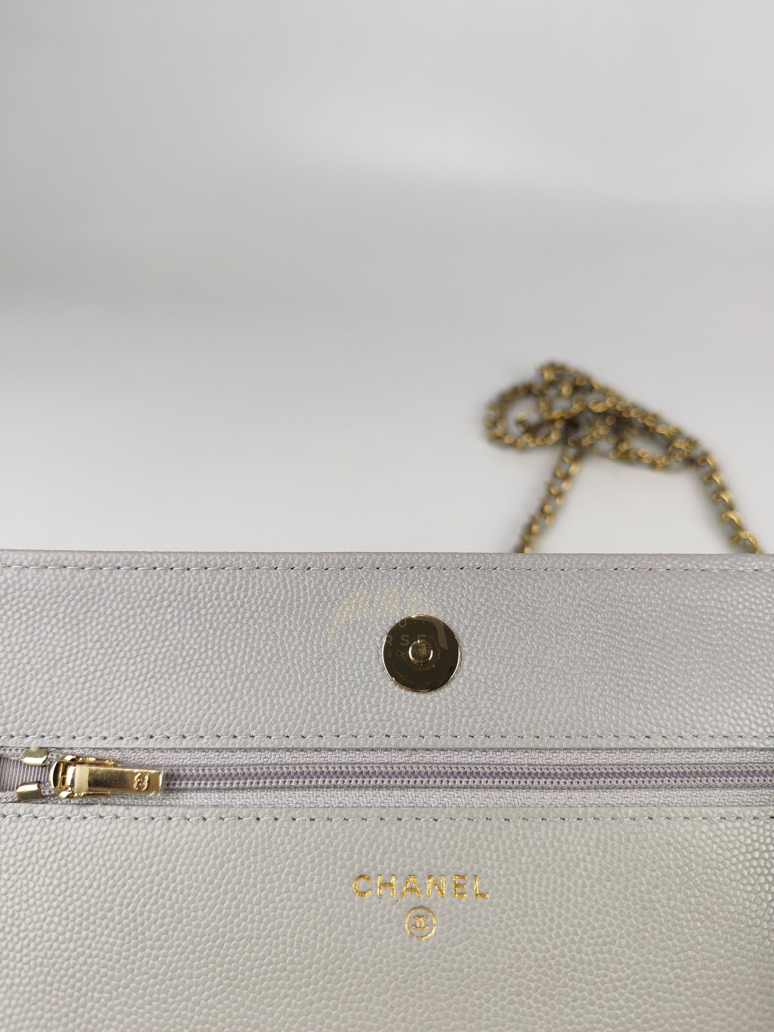 Classic Wallet On Chain in Light Gray Caviar Leather & Light Gold Hardware (Microchip) | Purse Maison Luxury Bags Shop