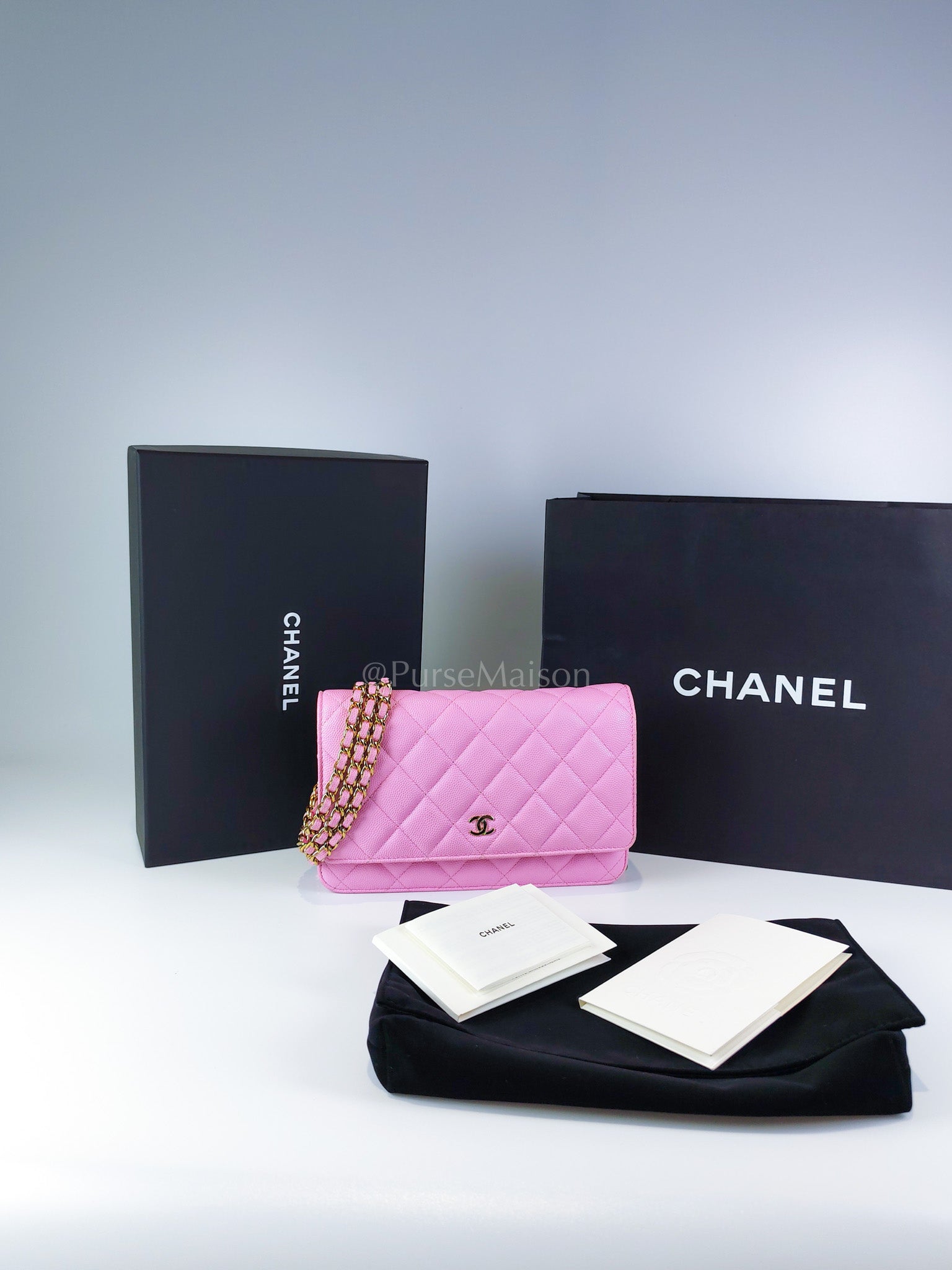 Classic Wallet On Chain in Pink Caviar Leather Gold Hardware (Microchip) | Purse Maison Luxury Bags Shop