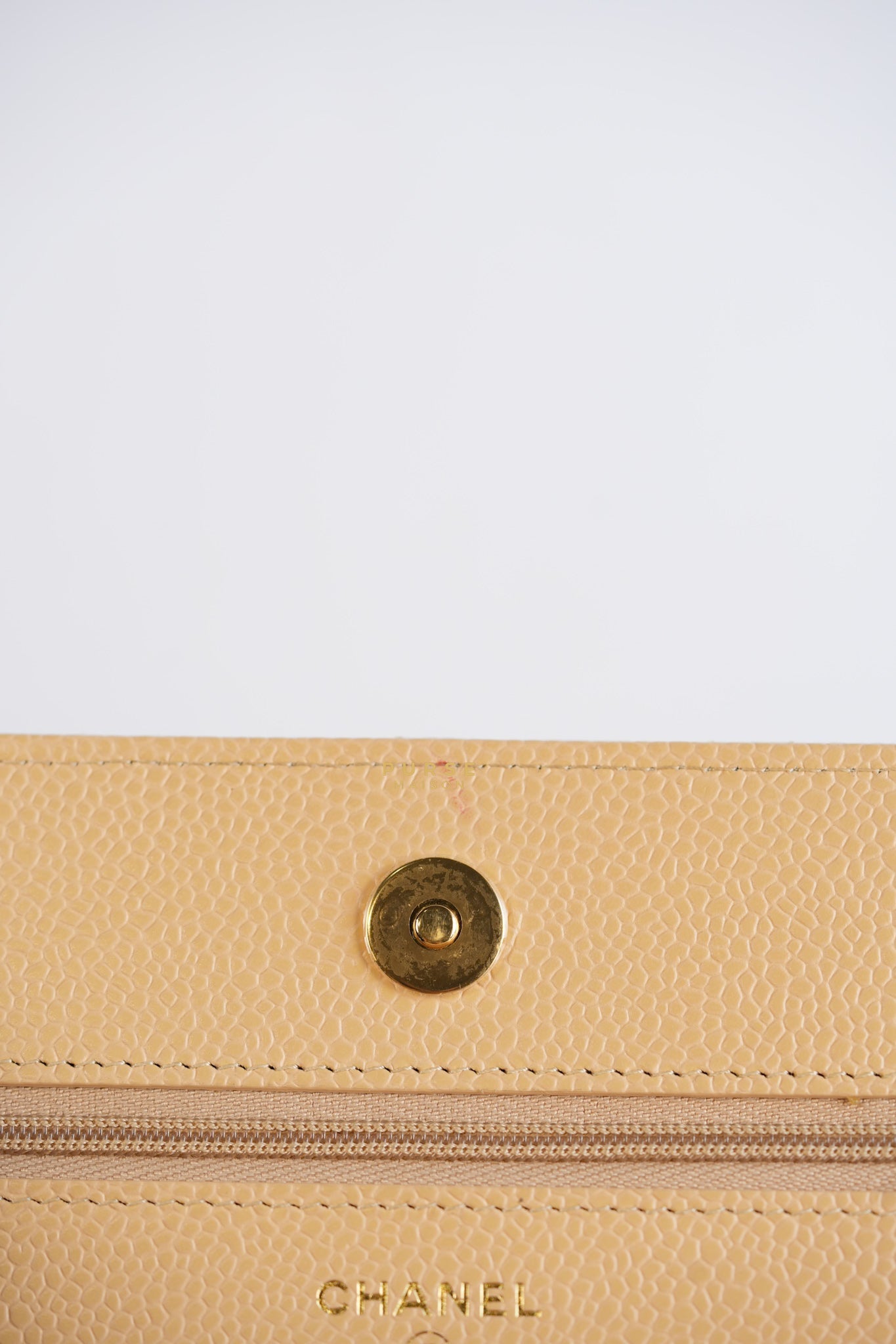 Classic Wallet on Chain (WOC) in Beige Clair Caviar Leather and Gold Hardware (Microchip) | Purse Maison Luxury Bags Shop