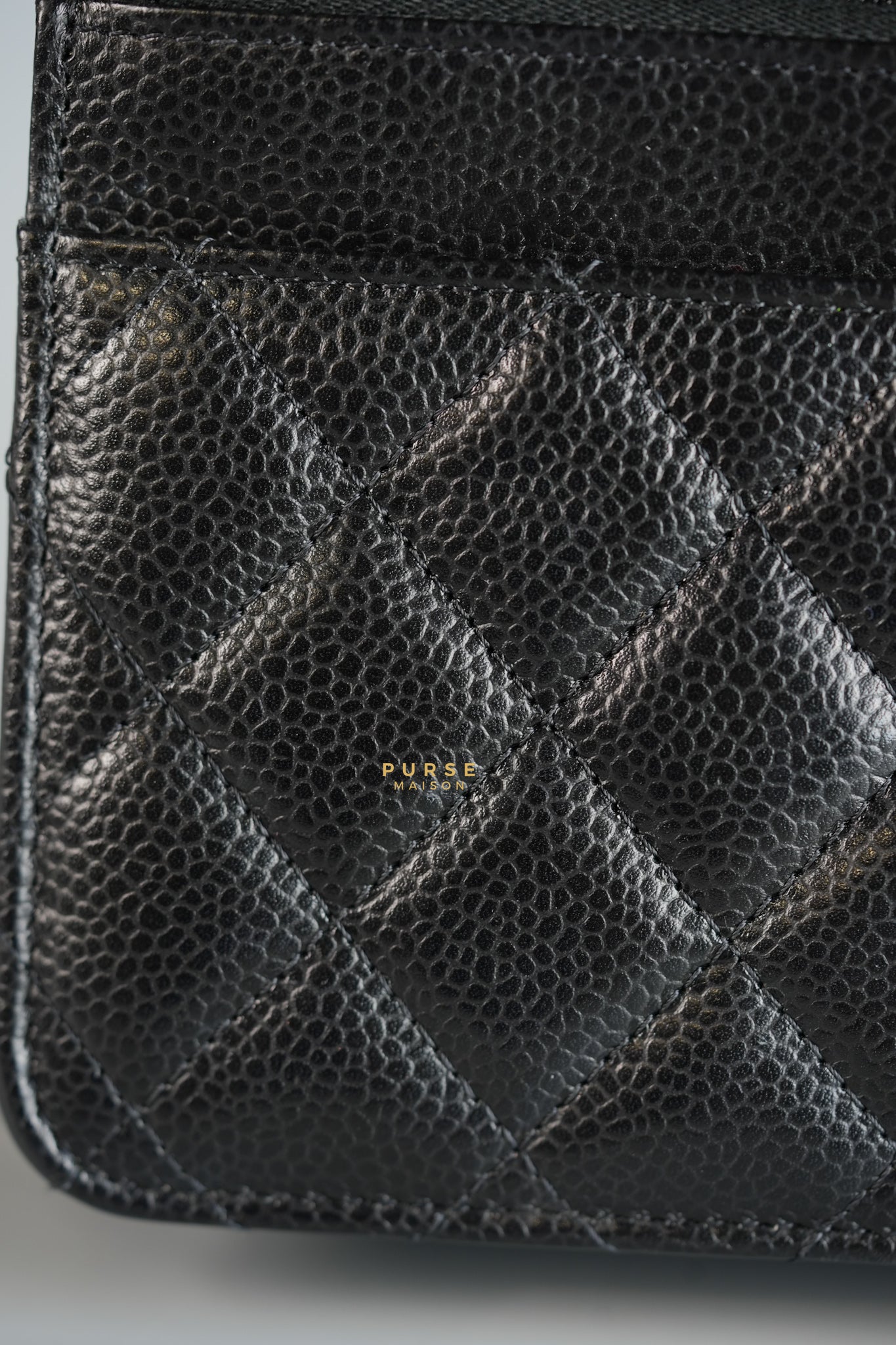 Classic Wallet on Chain (WOC) in Black Caviar Leather & Gold Hardware (Microchip) | Purse Maison Luxury Bags Shop