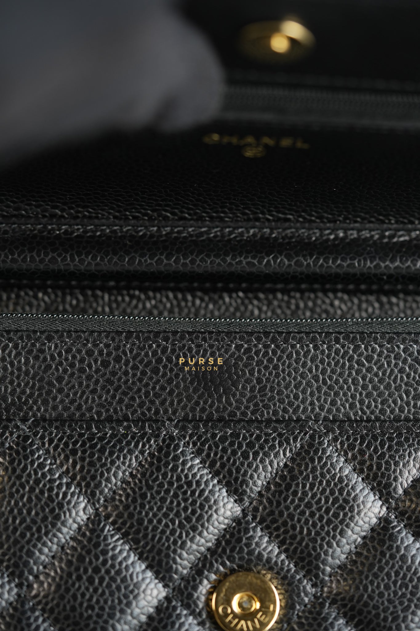 Classic Wallet on Chain (WOC) in Black Caviar Leather & Gold Hardware (Microchip) | Purse Maison Luxury Bags Shop