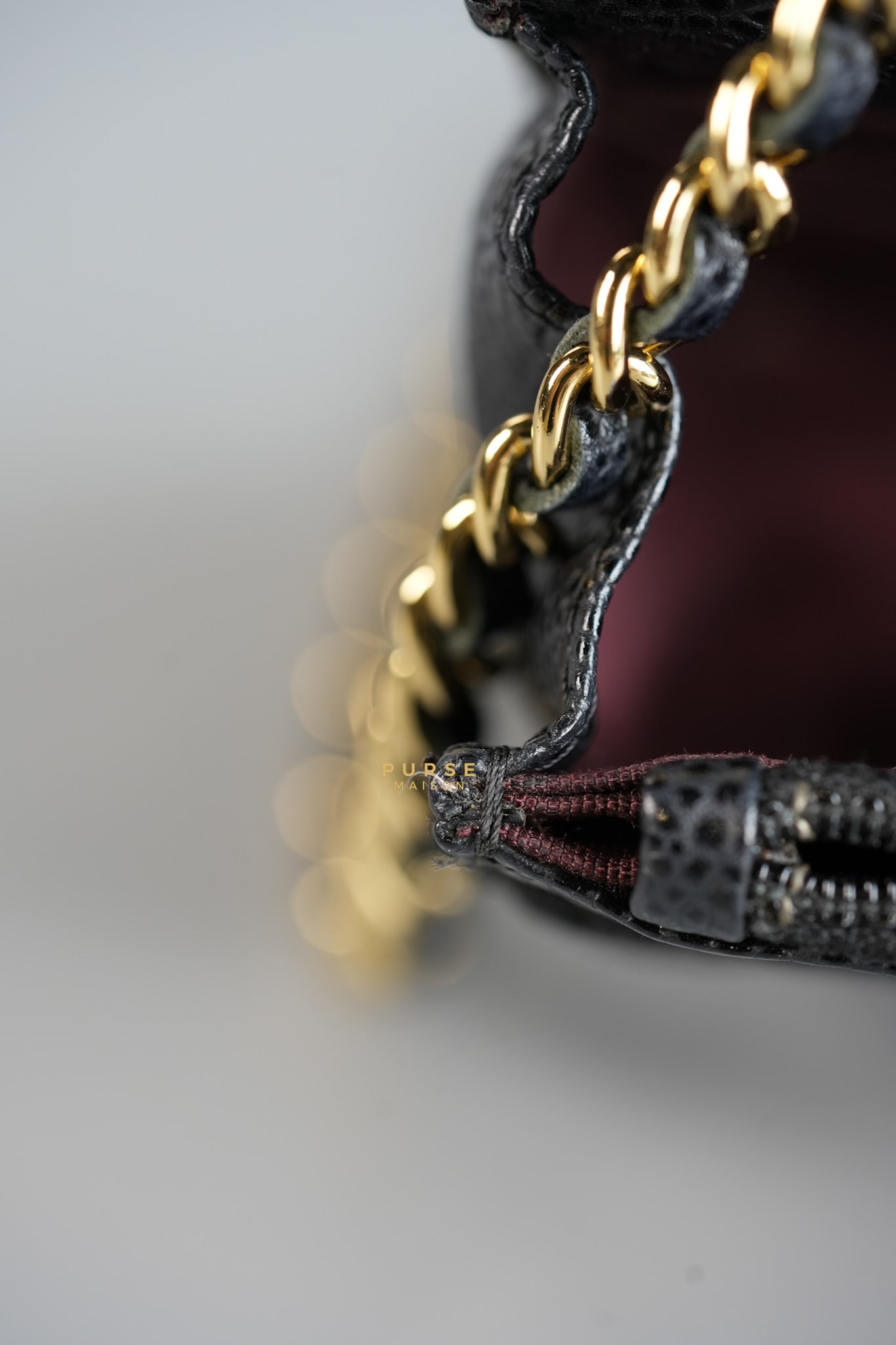 Classic Wallet on Chain (WOC) in Caviar Leather and Light Gold Hardware Series 19 | Purse Maison Luxury Bags Shop