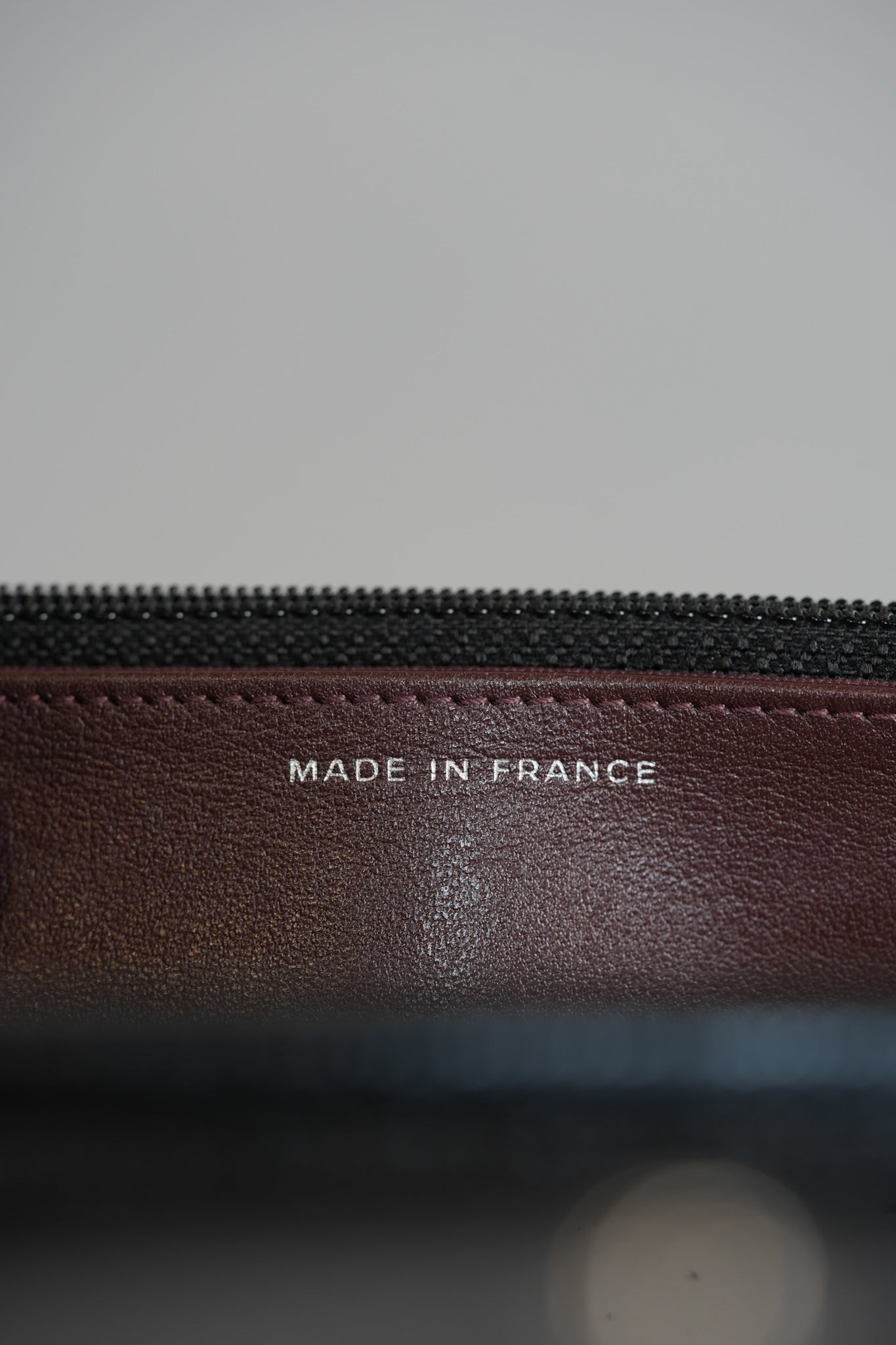 Classic Wallet on Chain (WOC) in Caviar Leather and Silver Hardware Series 27 | Purse Maison Luxury Bags Shop