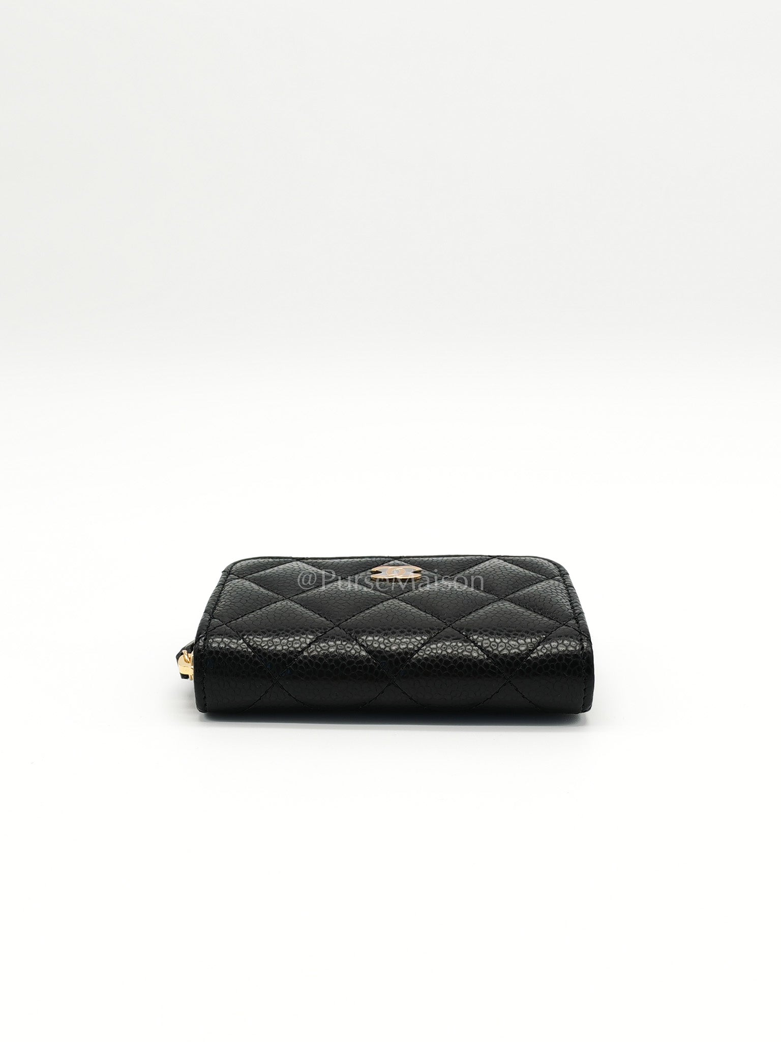 Classic Zippy Card Holder in Black Caviar Leather and Gold Hardware (Microchip) | Purse Maison Luxury Bags Shop