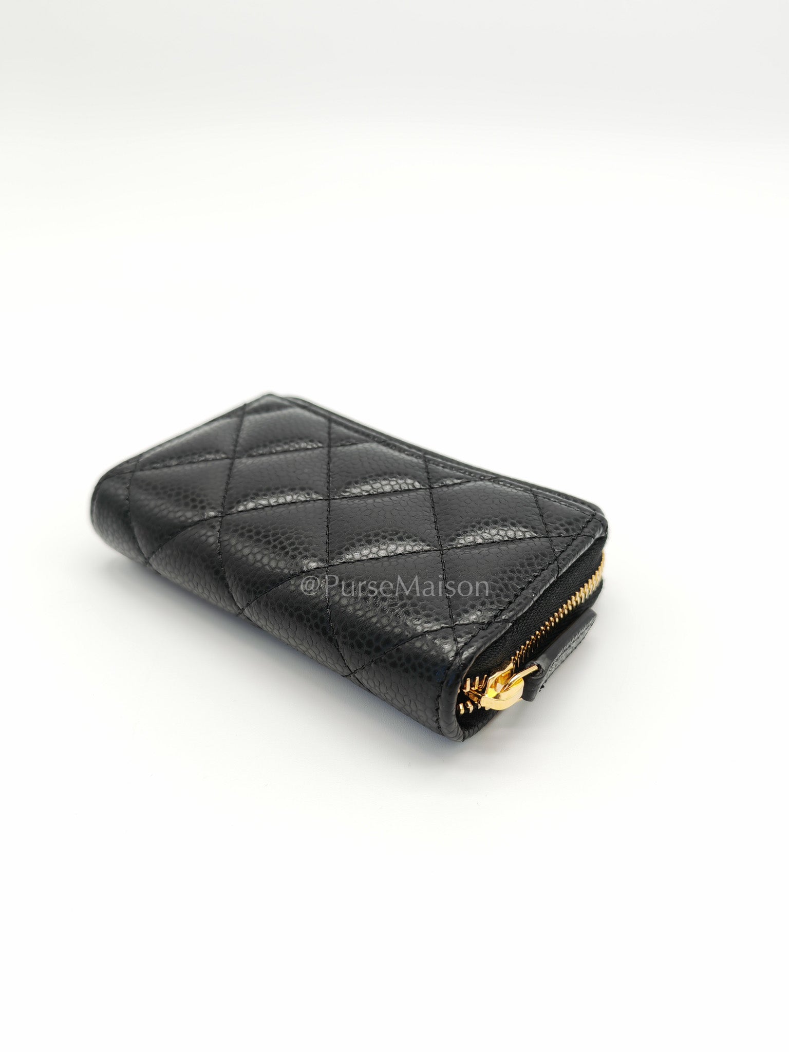 Classic Zippy Card Holder in Black Caviar Leather and Gold Hardware (Microchip) | Purse Maison Luxury Bags Shop