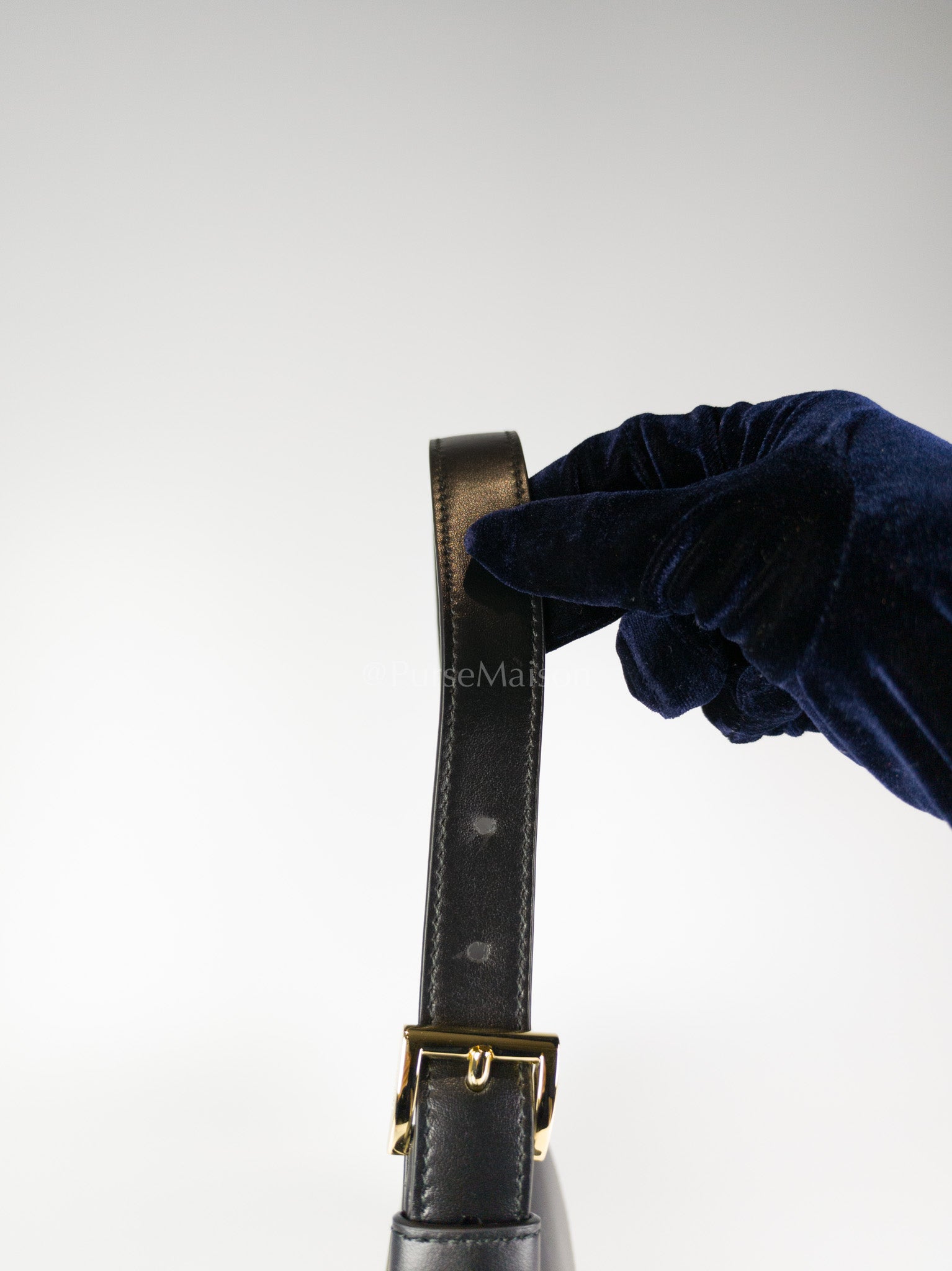 Cleo Logo Plaque Shoulder Bag in Nero/black Calfskin Leather Gold Hardware | Purse Maison Luxury Bags Shop