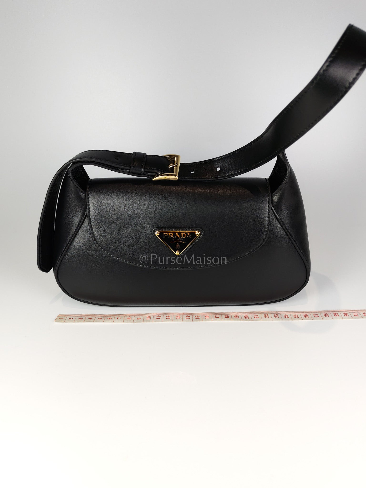 Cleo Logo Plaque Shoulder Bag in Nero/black Calfskin Leather Gold Hardware | Purse Maison Luxury Bags Shop