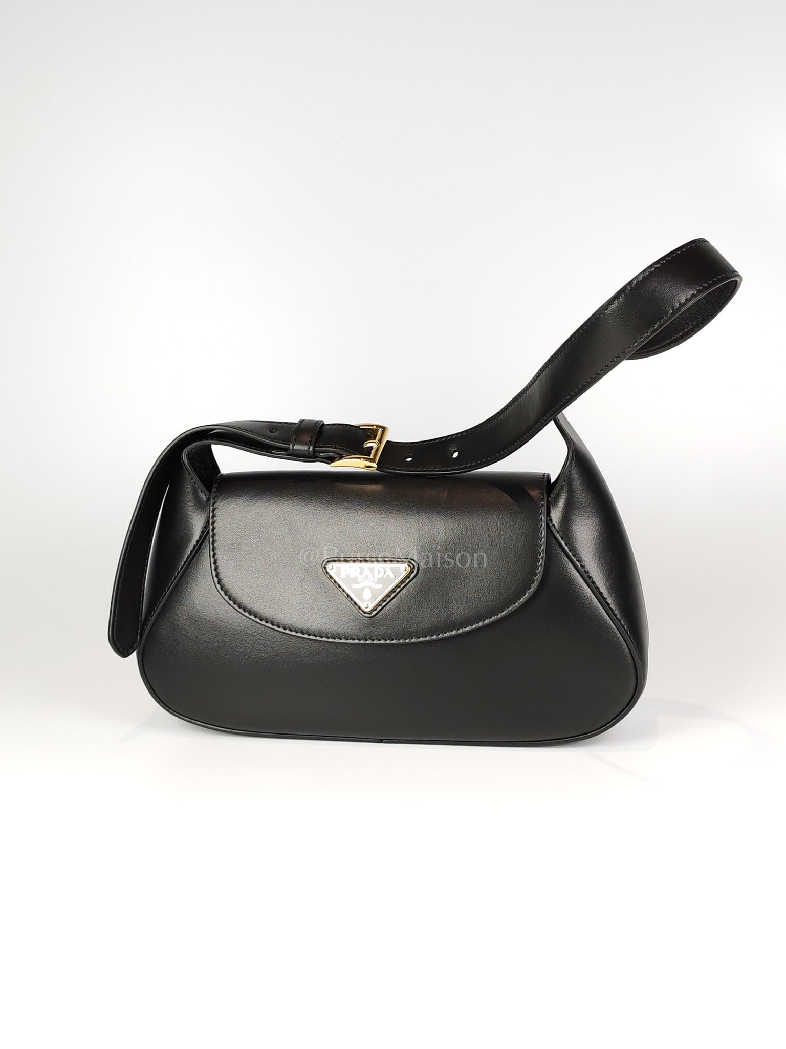 Cleo Logo Plaque Shoulder Bag in Nero/black Calfskin Leather Gold Hardware | Purse Maison Luxury Bags Shop