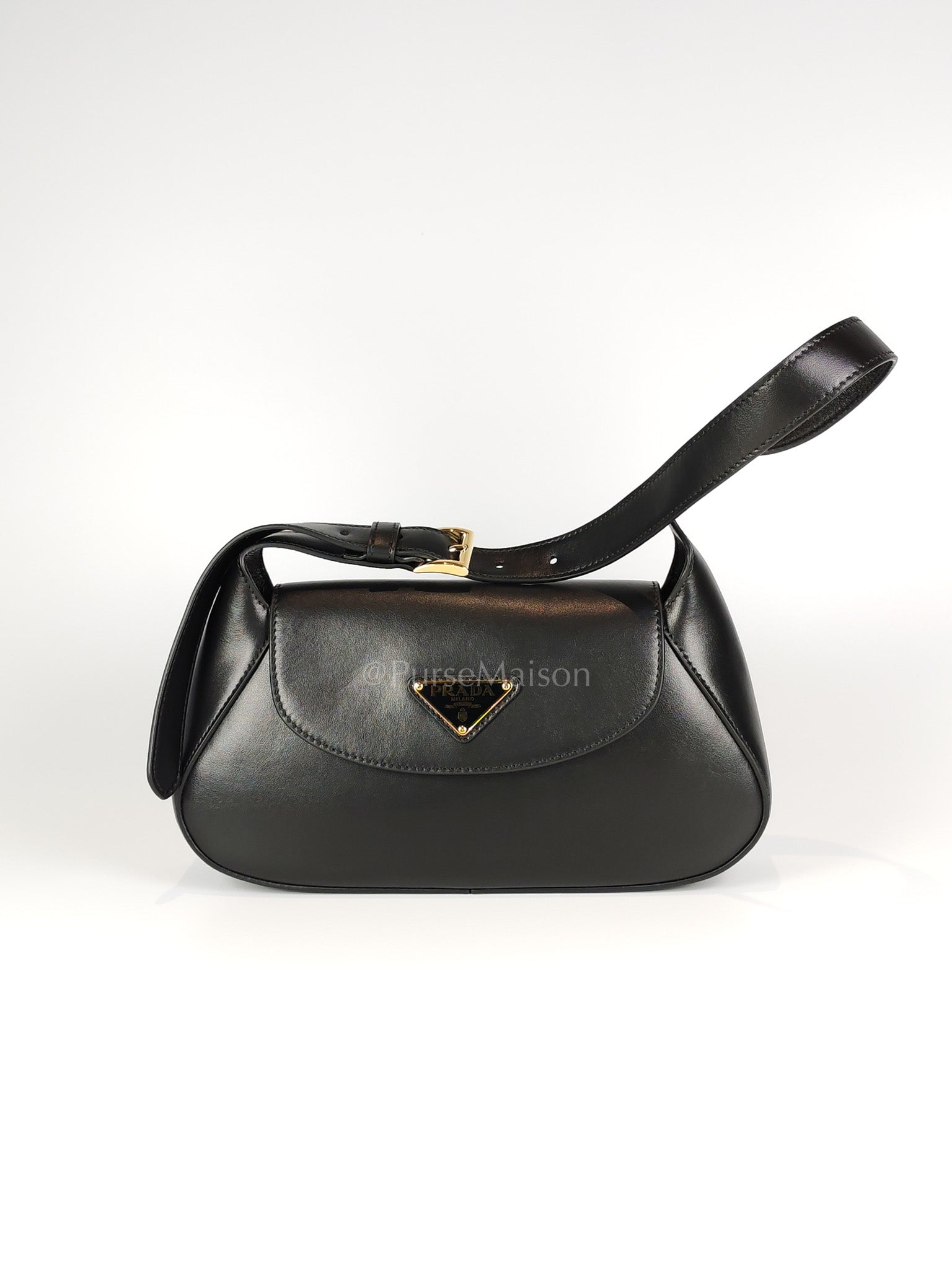 Cleo Logo Plaque Shoulder Bag in Nero/black Calfskin Leather Gold Hardware | Purse Maison Luxury Bags Shop