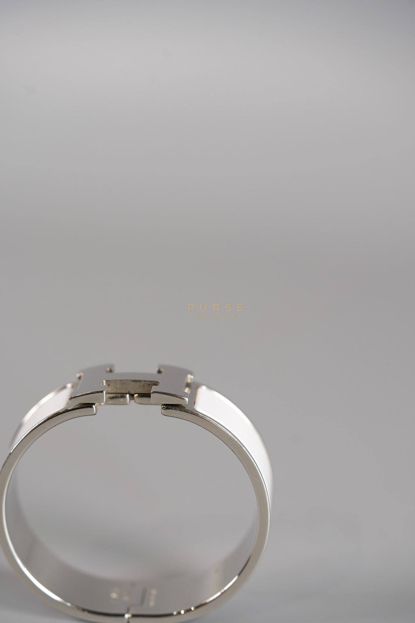 Clic Clac H Bangle PM White | Purse Maison Luxury Bags Shop