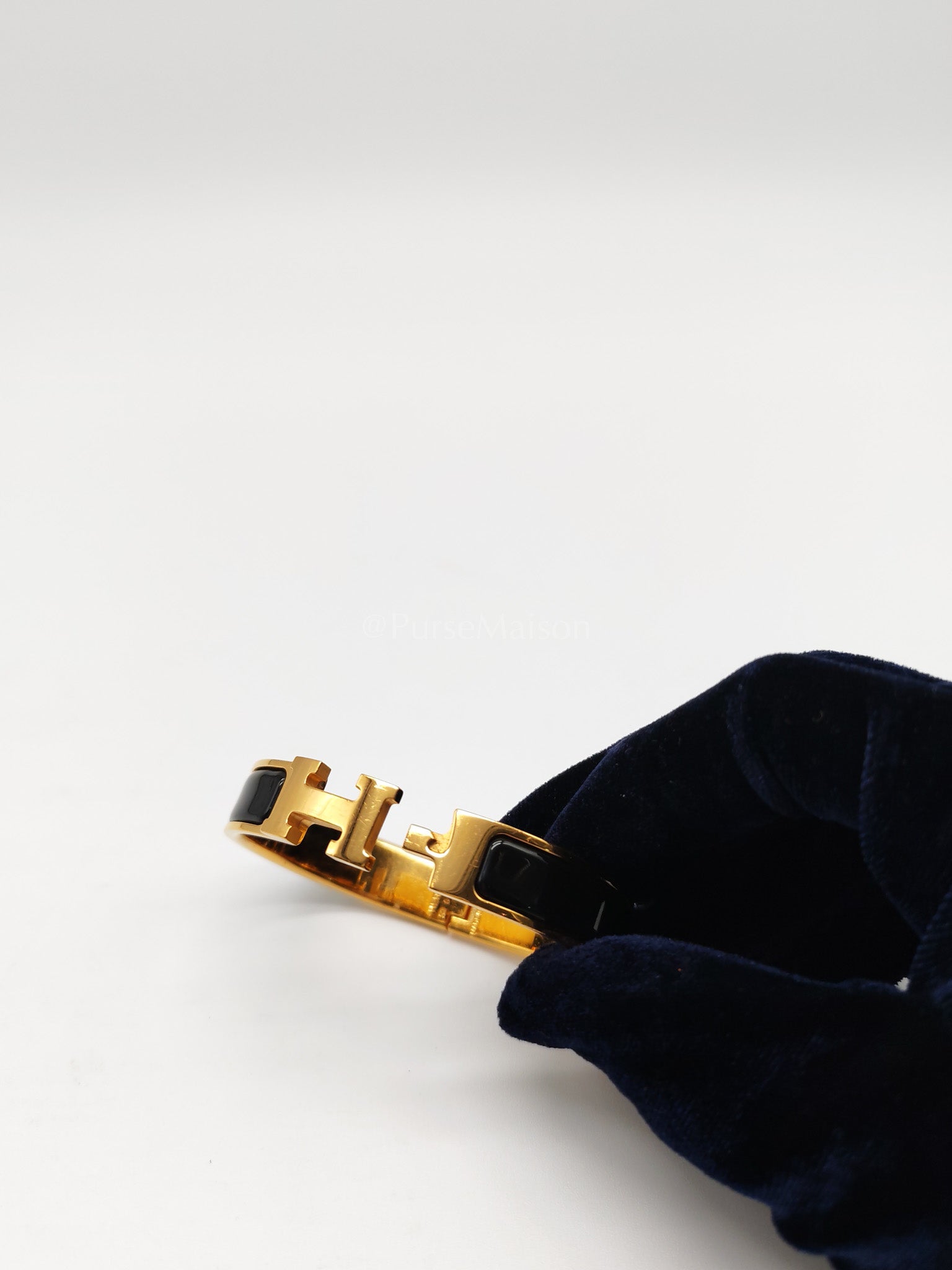 Clic H PM in Black Enamel Gold Hardware Bangle | Purse Maison Luxury Bags Shop