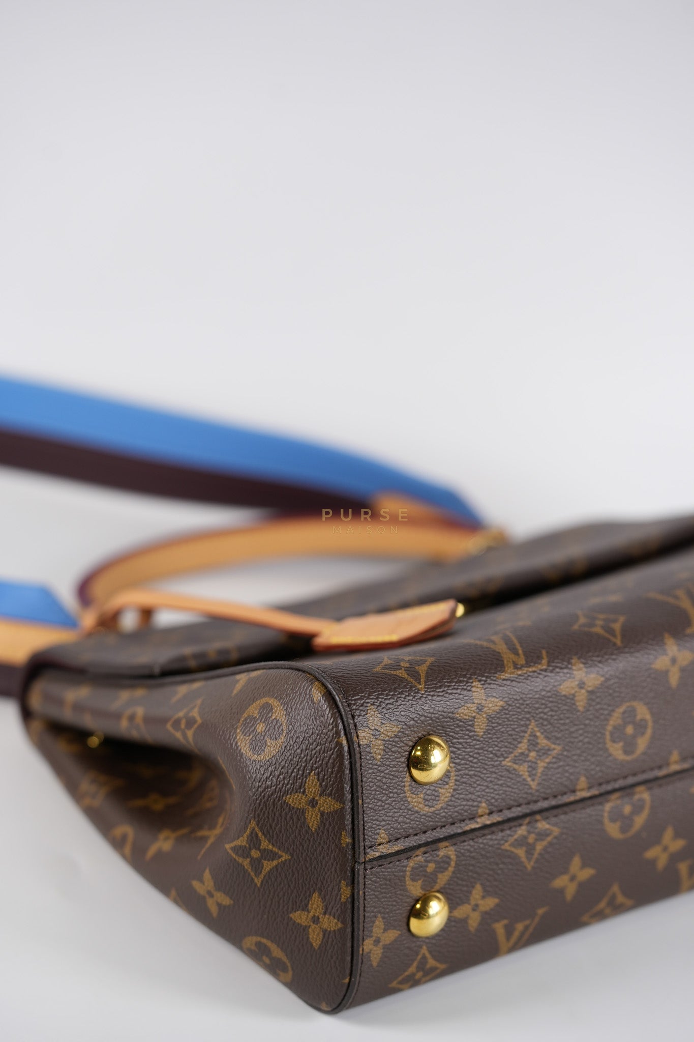 Cluny MM in Monogram Canvas (Date code: CA0220) | Purse Maison Luxury Bags Shop