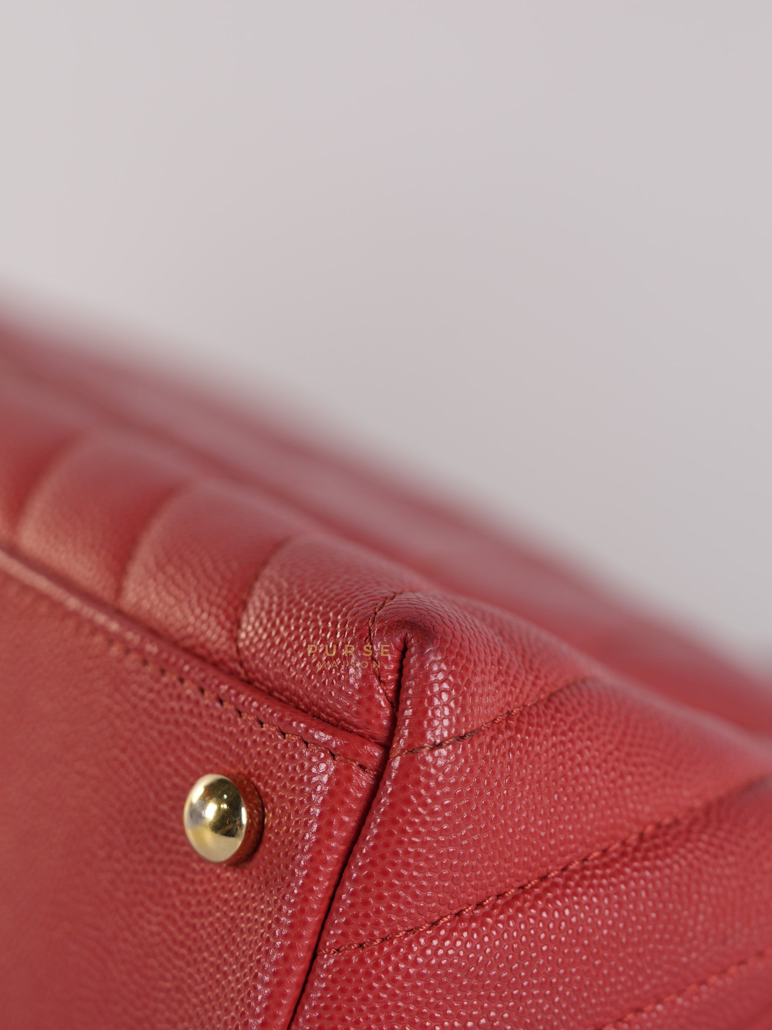 Coco Handle Medium in Red Caviar Leather & Gold Hardware(Series 29) | Purse Maison Luxury Bags Shop