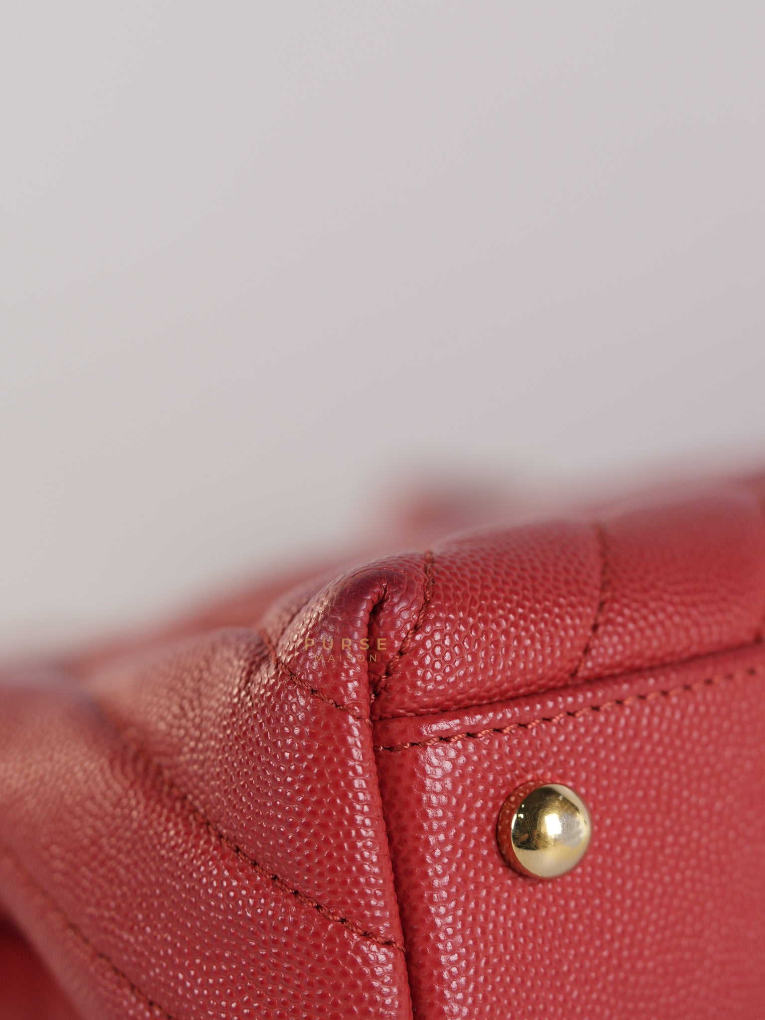 Coco Handle Medium in Red Caviar Leather & Gold Hardware(Series 29) | Purse Maison Luxury Bags Shop