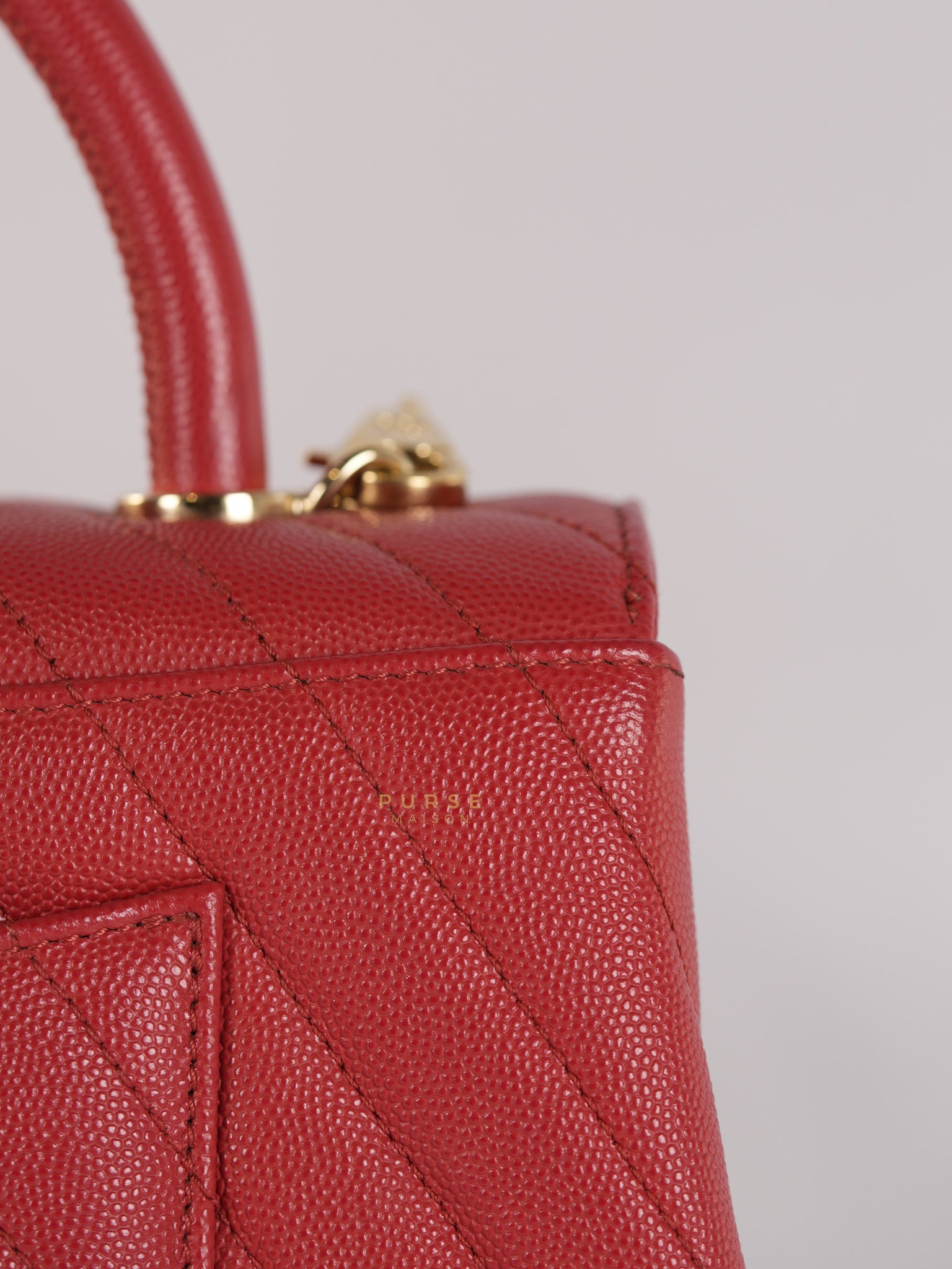 Coco Handle Medium in Red Caviar Leather & Gold Hardware(Series 29) | Purse Maison Luxury Bags Shop