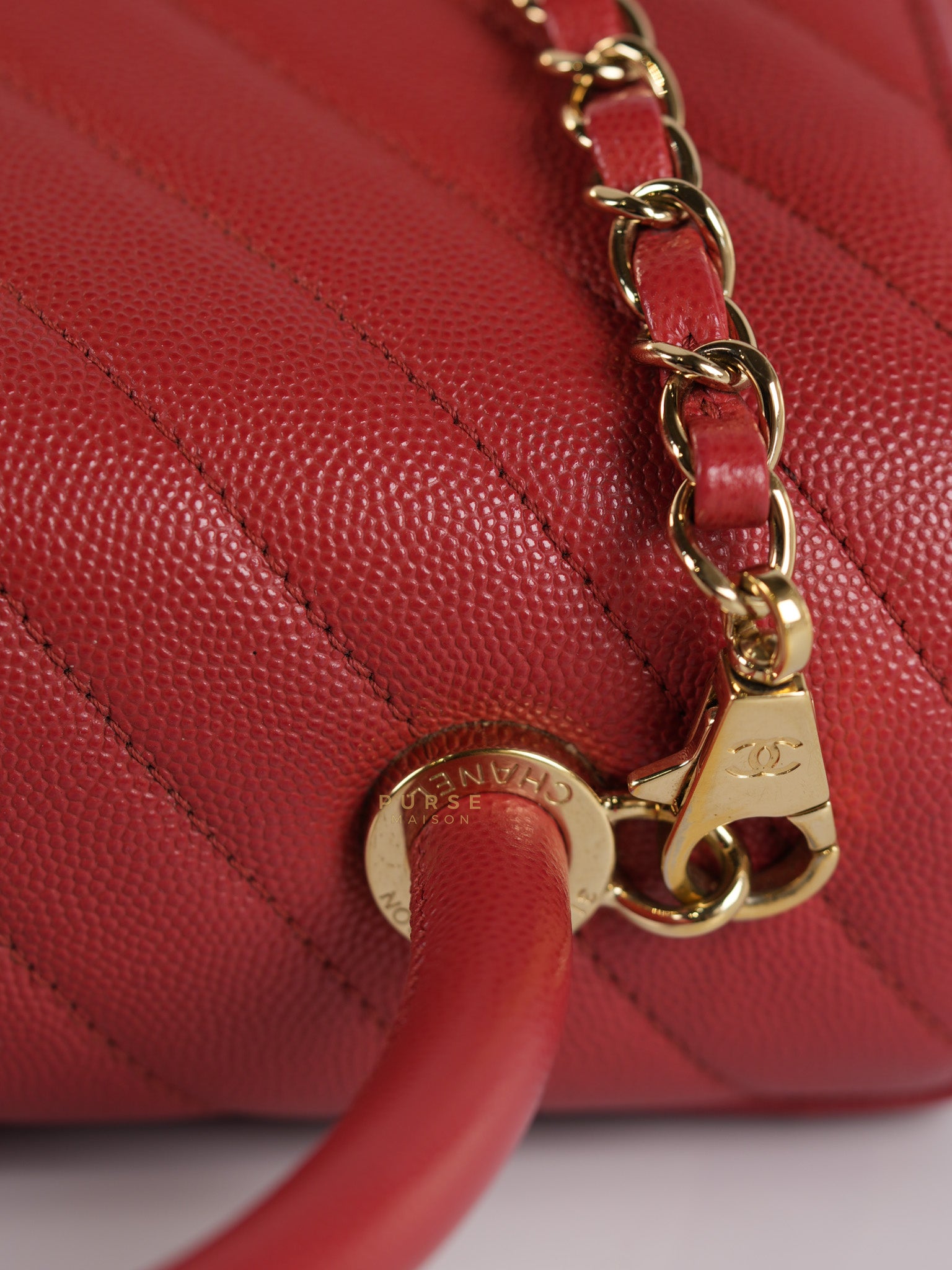 Coco Handle Medium in Red Caviar Leather & Gold Hardware(Series 29) | Purse Maison Luxury Bags Shop