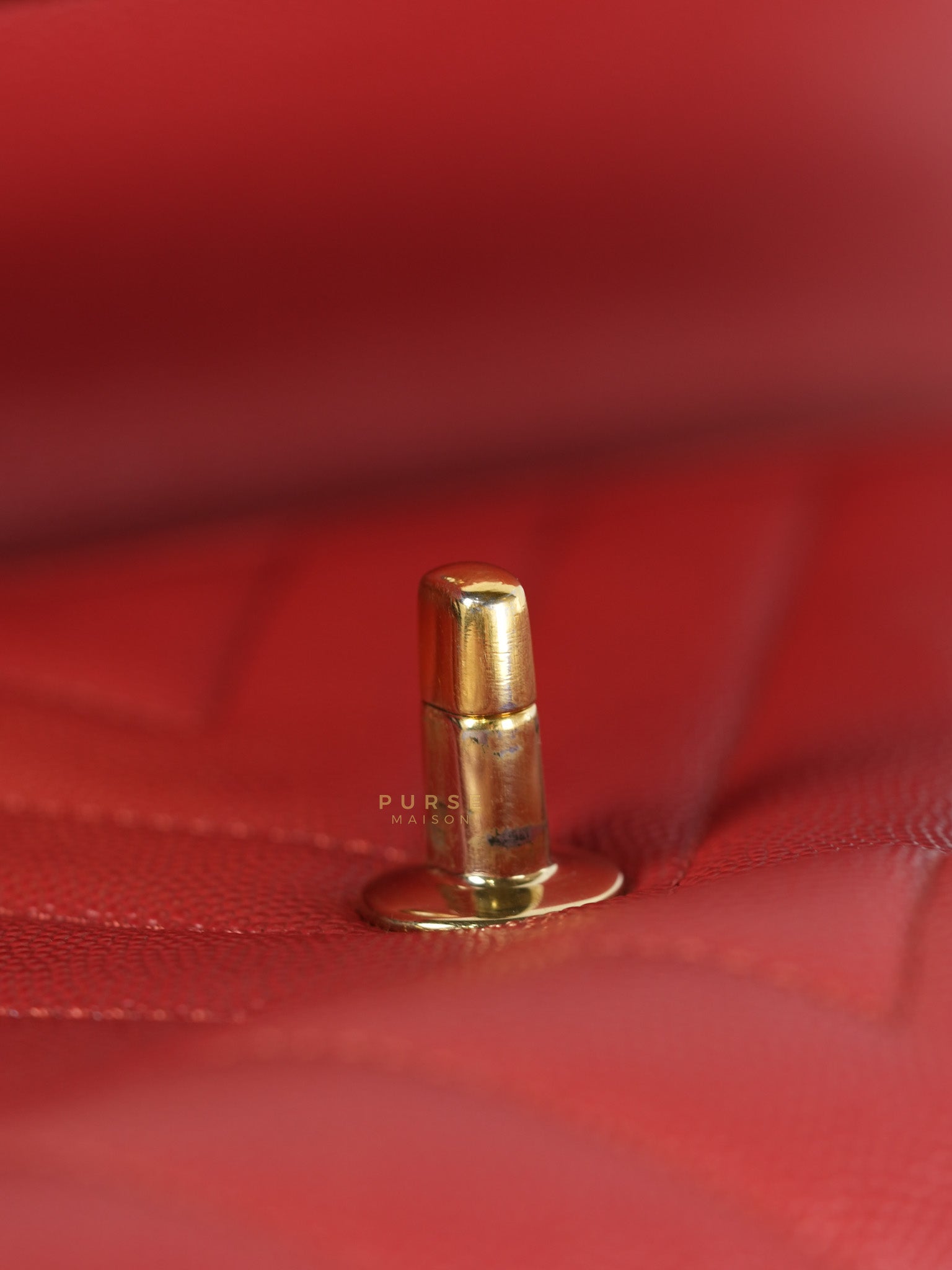 Coco Handle Medium in Red Caviar Leather & Gold Hardware(Series 29) | Purse Maison Luxury Bags Shop