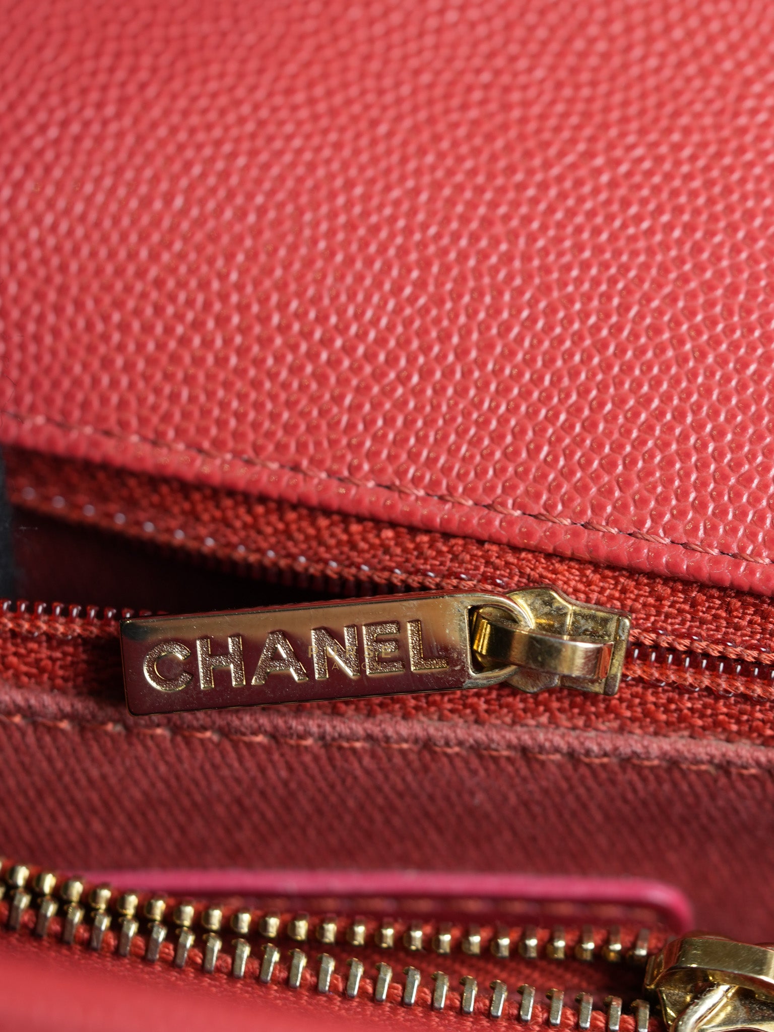 Coco Handle Medium in Red Caviar Leather & Gold Hardware(Series 29) | Purse Maison Luxury Bags Shop