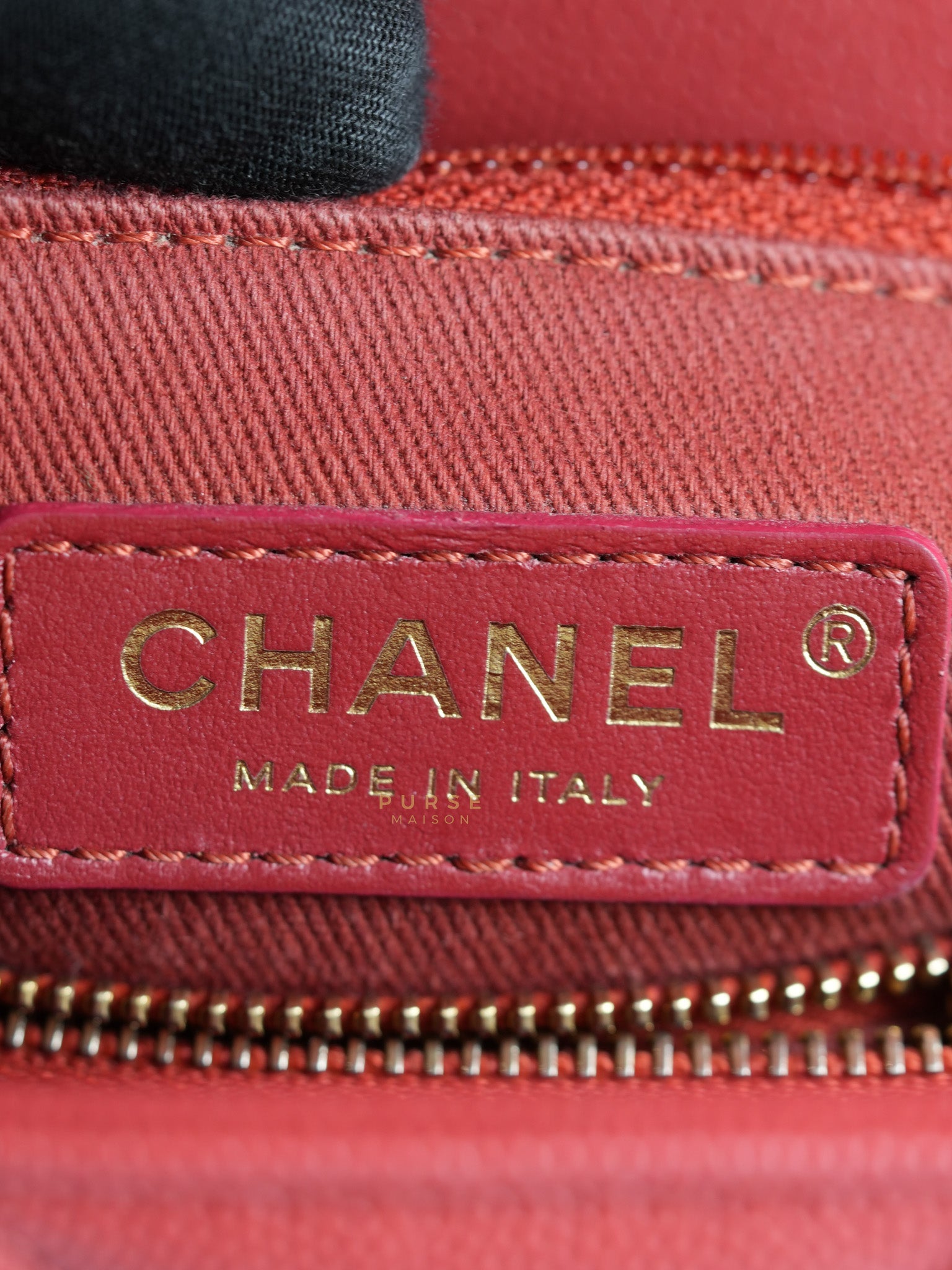 Coco Handle Medium in Red Caviar Leather & Gold Hardware(Series 29) | Purse Maison Luxury Bags Shop