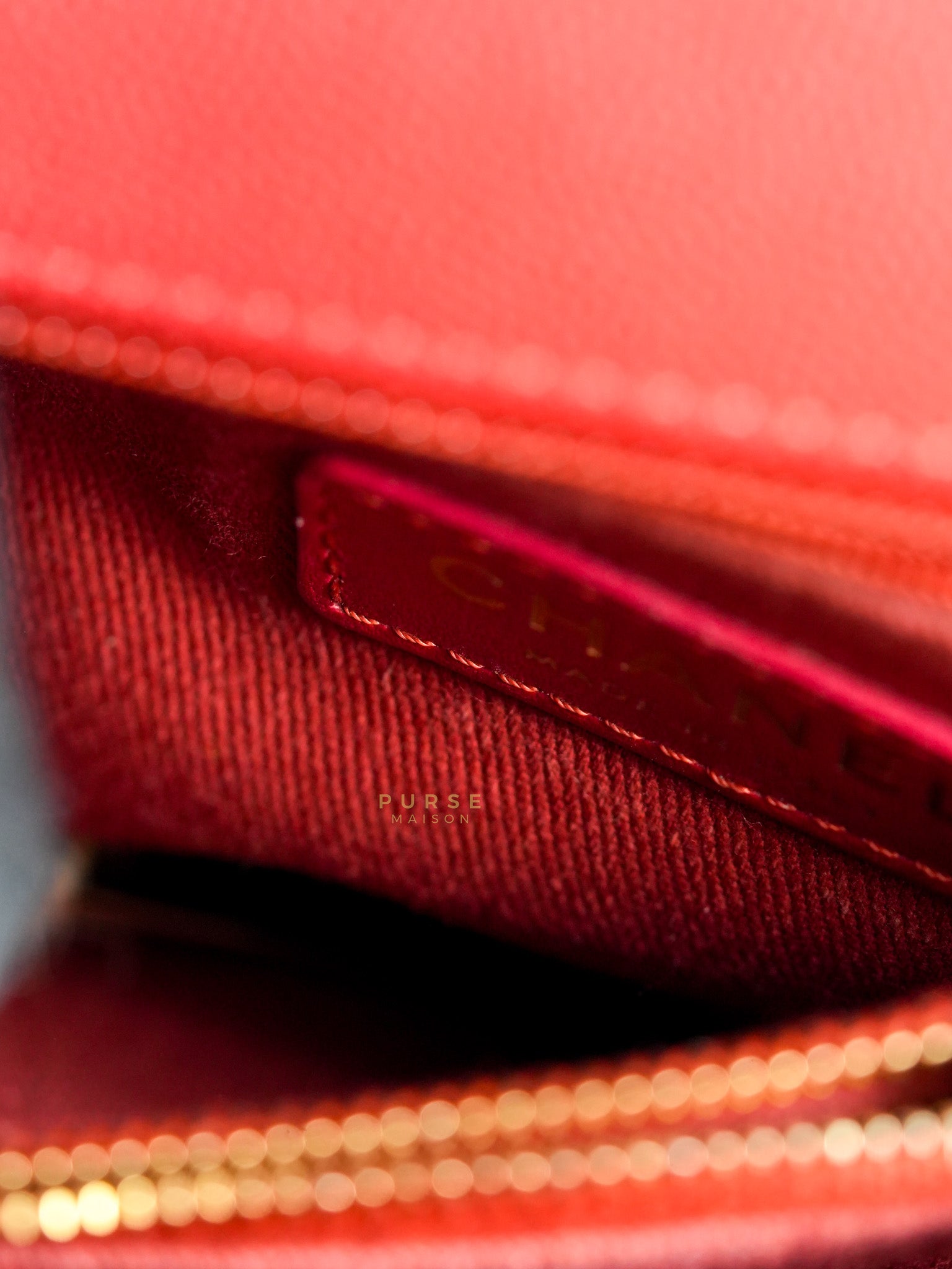 Coco Handle Medium in Red Caviar Leather & Gold Hardware(Series 29) | Purse Maison Luxury Bags Shop