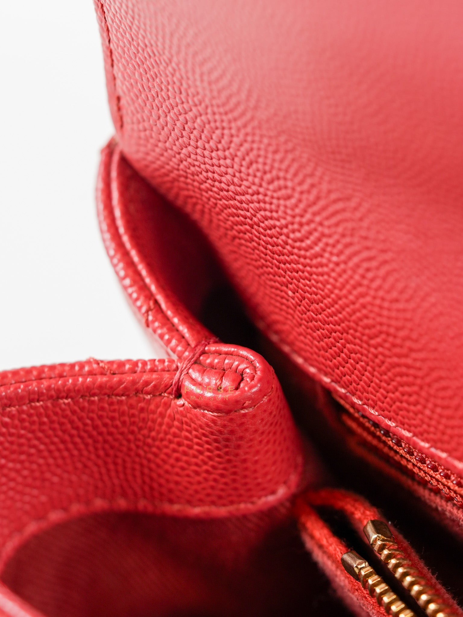 Coco Handle Medium in Red Caviar Leather & Gold Hardware(Series 29) | Purse Maison Luxury Bags Shop