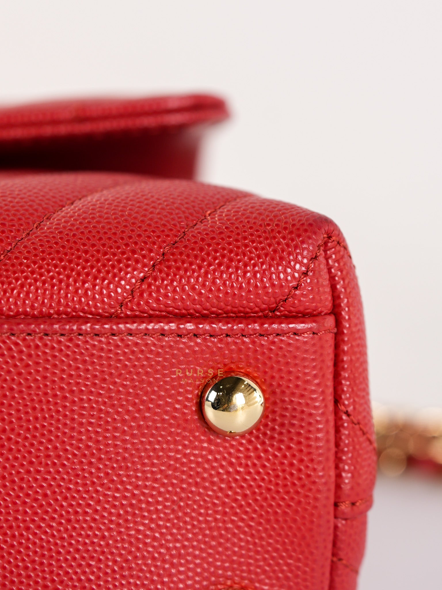 Coco Handle Small in Red Caviar Leather & Gold Hardware(Series 29) | Purse Maison Luxury Bags Shop