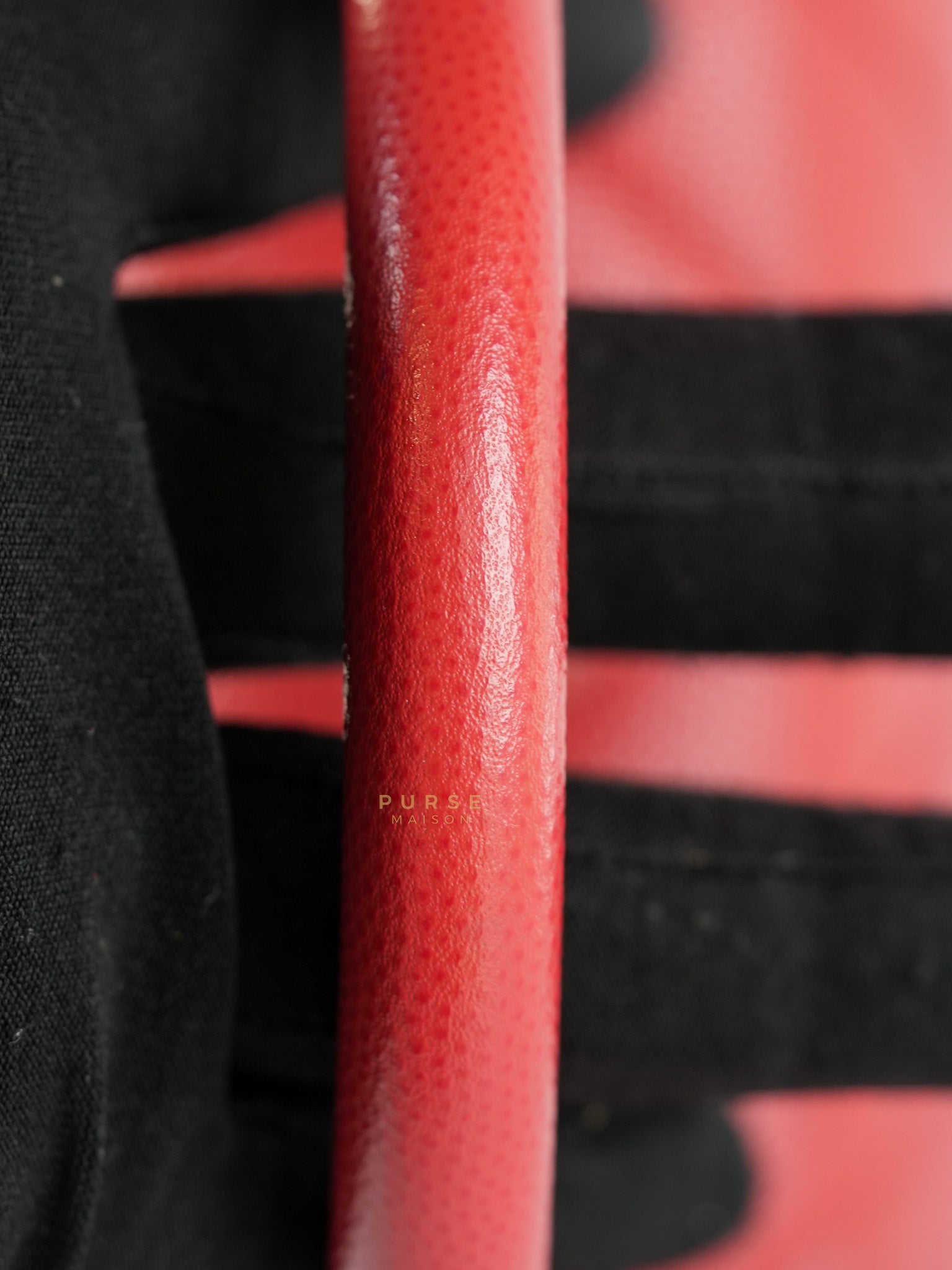 Coco Handle Small in Red Caviar Leather & Gold Hardware(Series 29) | Purse Maison Luxury Bags Shop