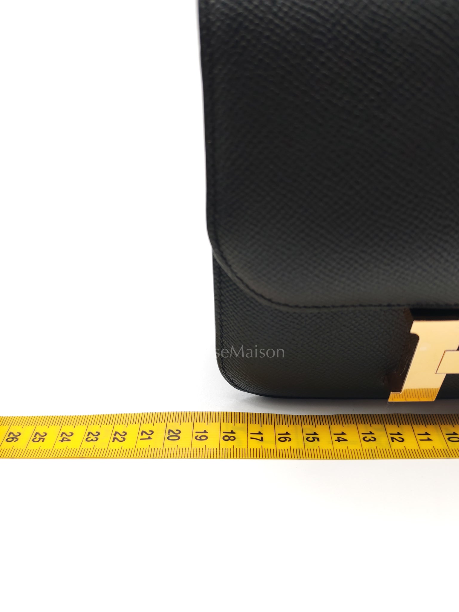 Constance 18 Black/Noir Epsom Leather in Brushed Gold Hardware Stamp B(2023) | Purse Maison Luxury Bags Shop