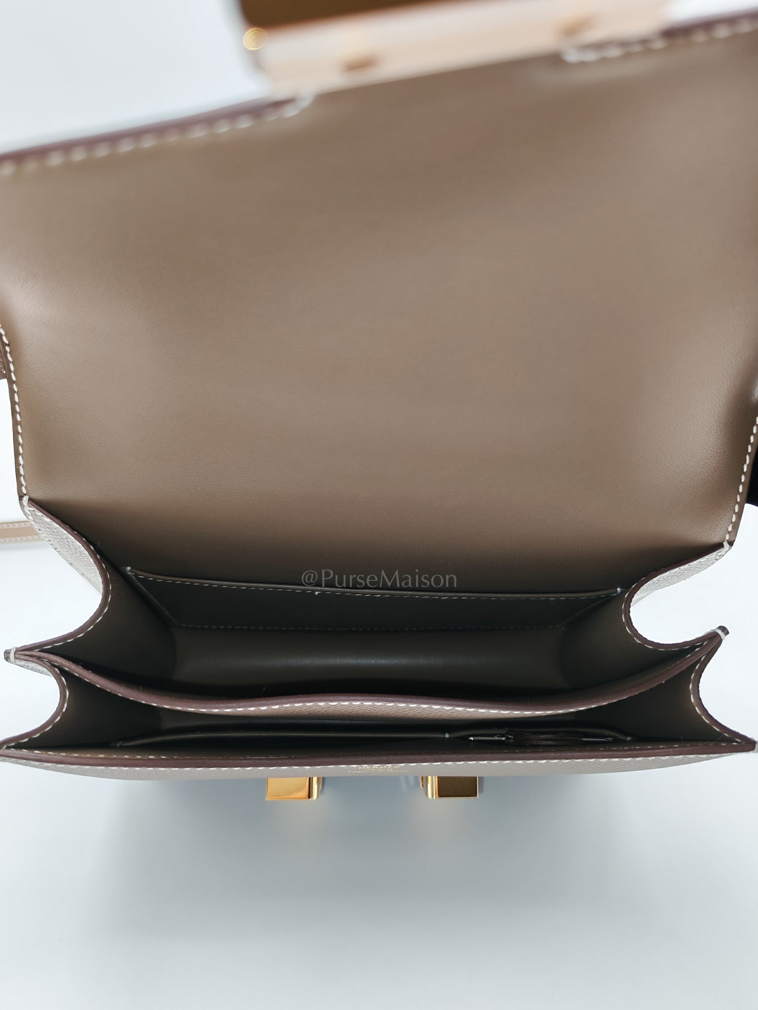 Constance 18 in Etoupe Epsom Leather and Gold Hardware Stamp K(2025) | Purse Maison Luxury Bags Shop