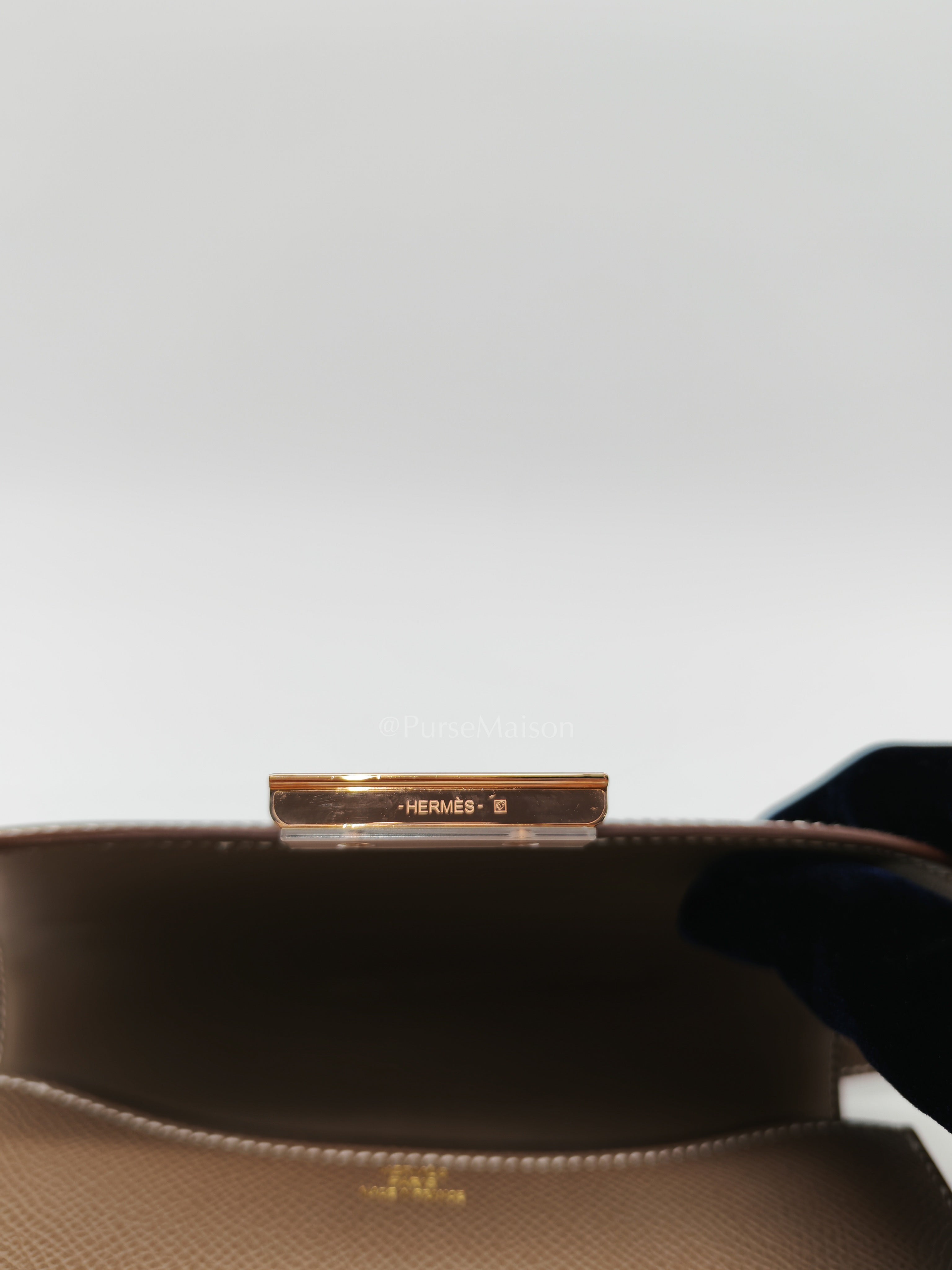 Constance 18 in Etoupe Epsom Leather and Rose Gold Hardware Stamp B (2023) | Purse Maison Luxury Bags Shop